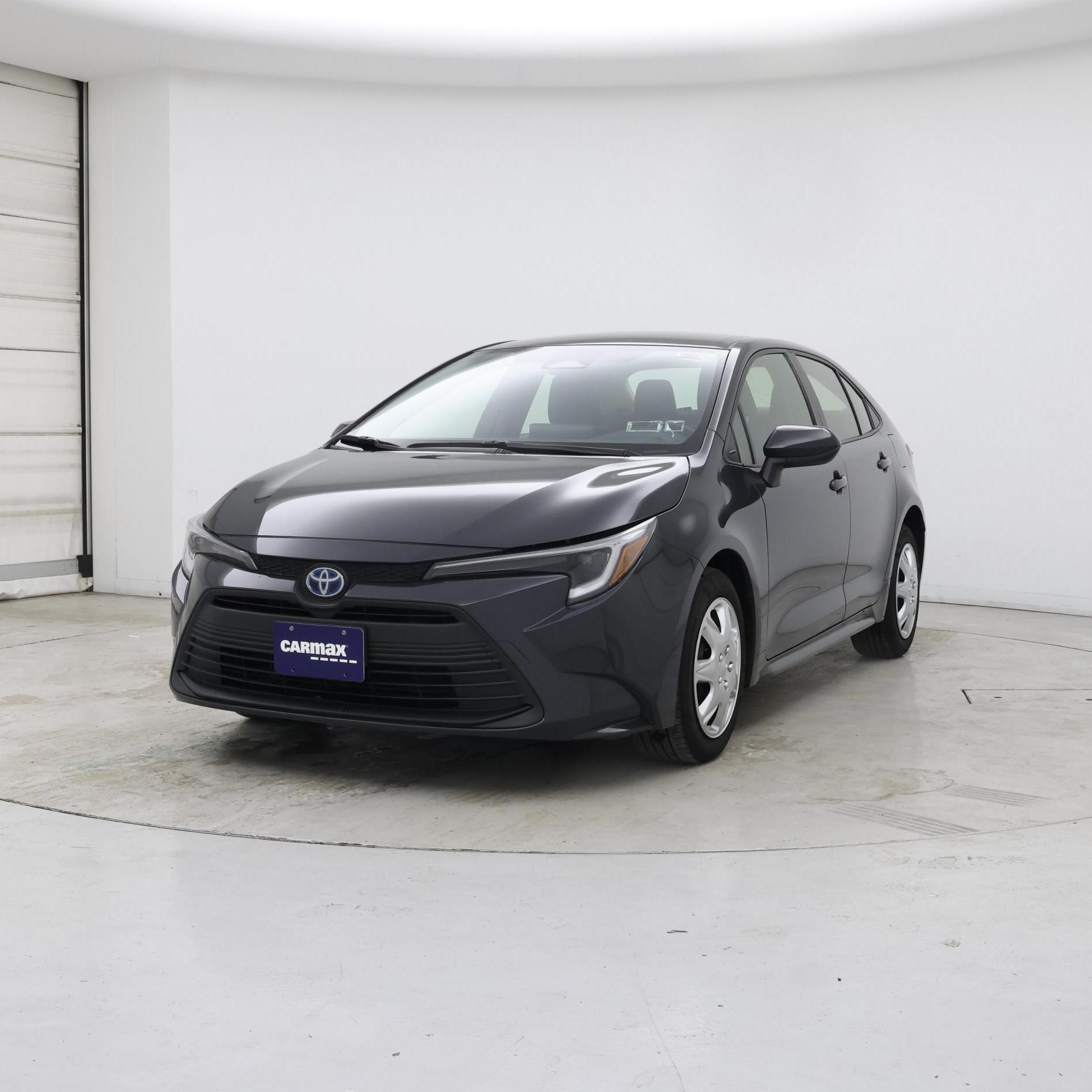 Thumbnail: 2023 Toyota Corolla - 4