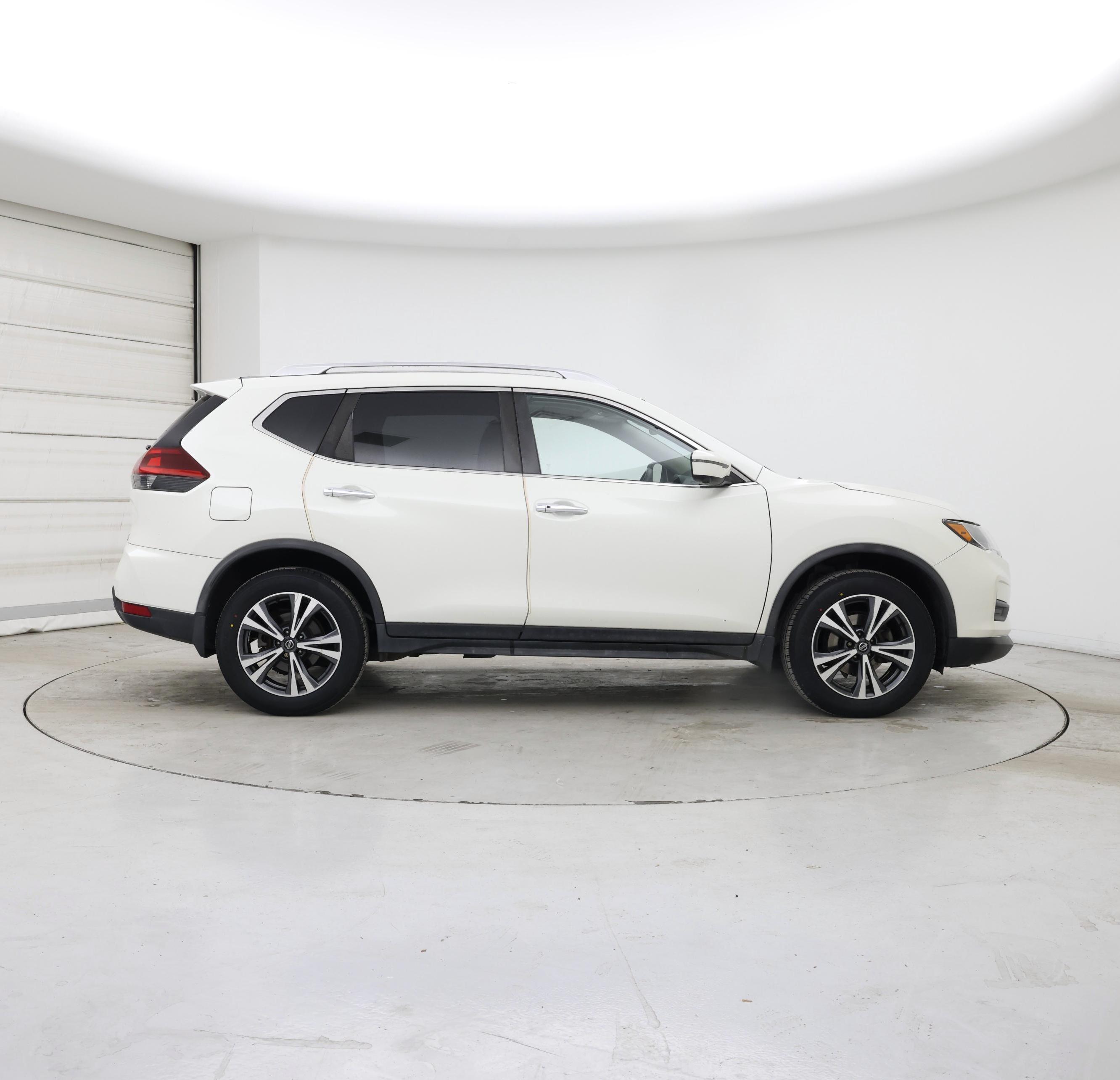 Thumbnail: 2019 Nissan Rogue - 7