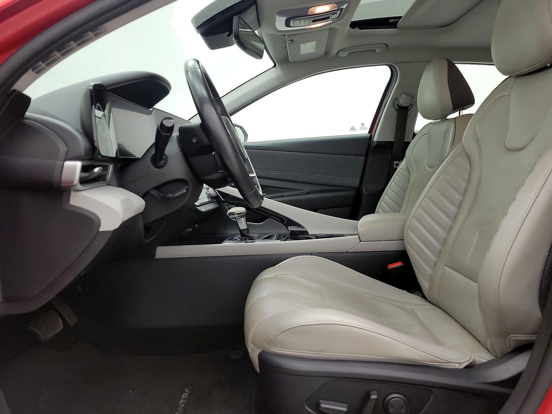 Thumbnail: 2021 Hyundai Elantra - 11