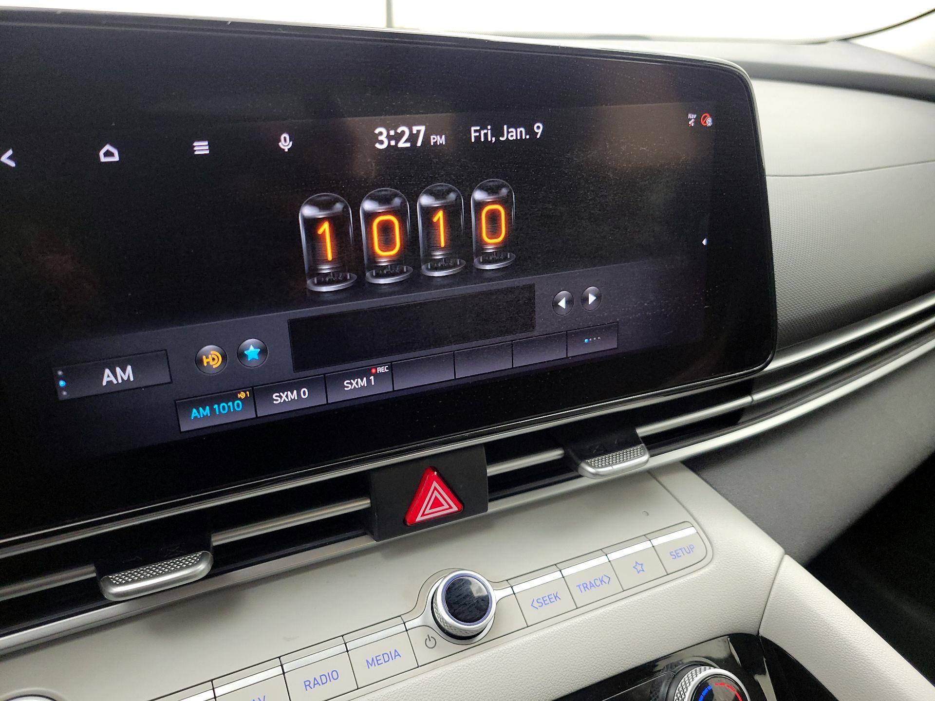 Thumbnail: 2021 Hyundai Elantra - 16