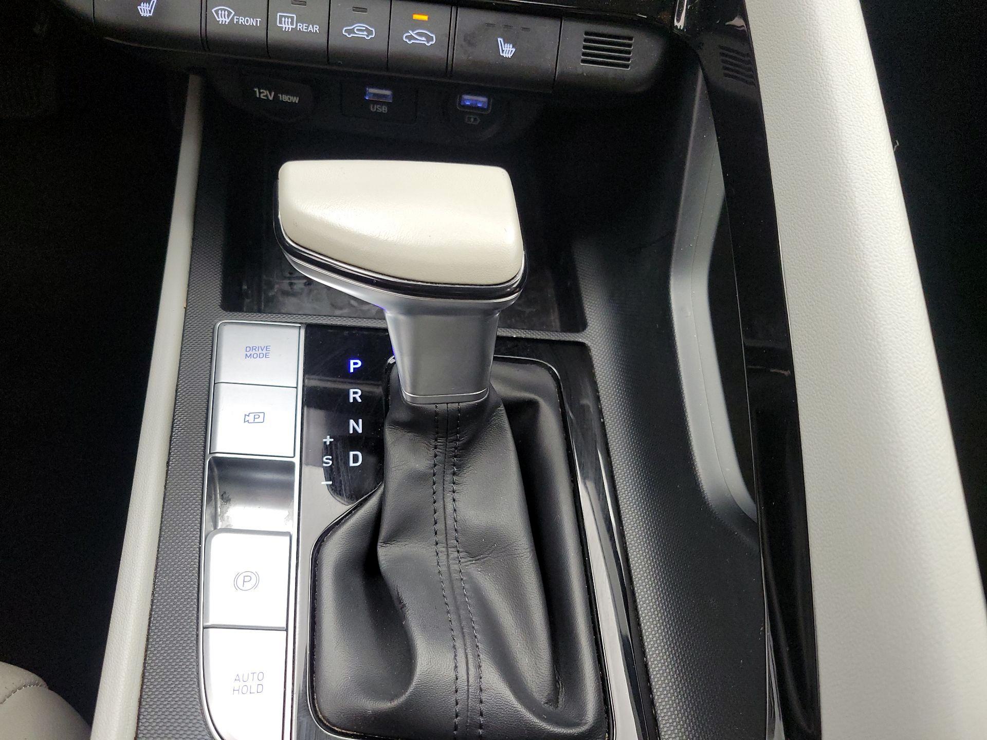 Thumbnail: 2021 Hyundai Elantra - 18