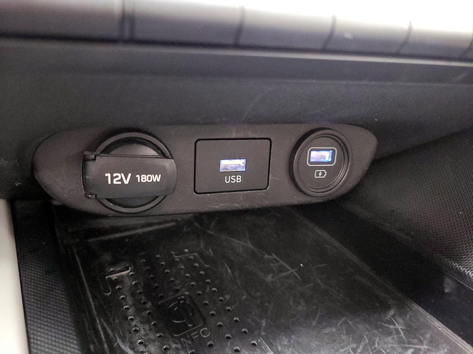 Thumbnail: 2021 Hyundai Elantra - 19