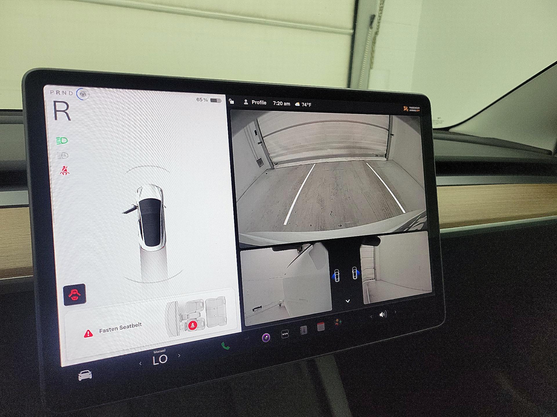 Thumbnail: 2022 Tesla Model 3 - 14