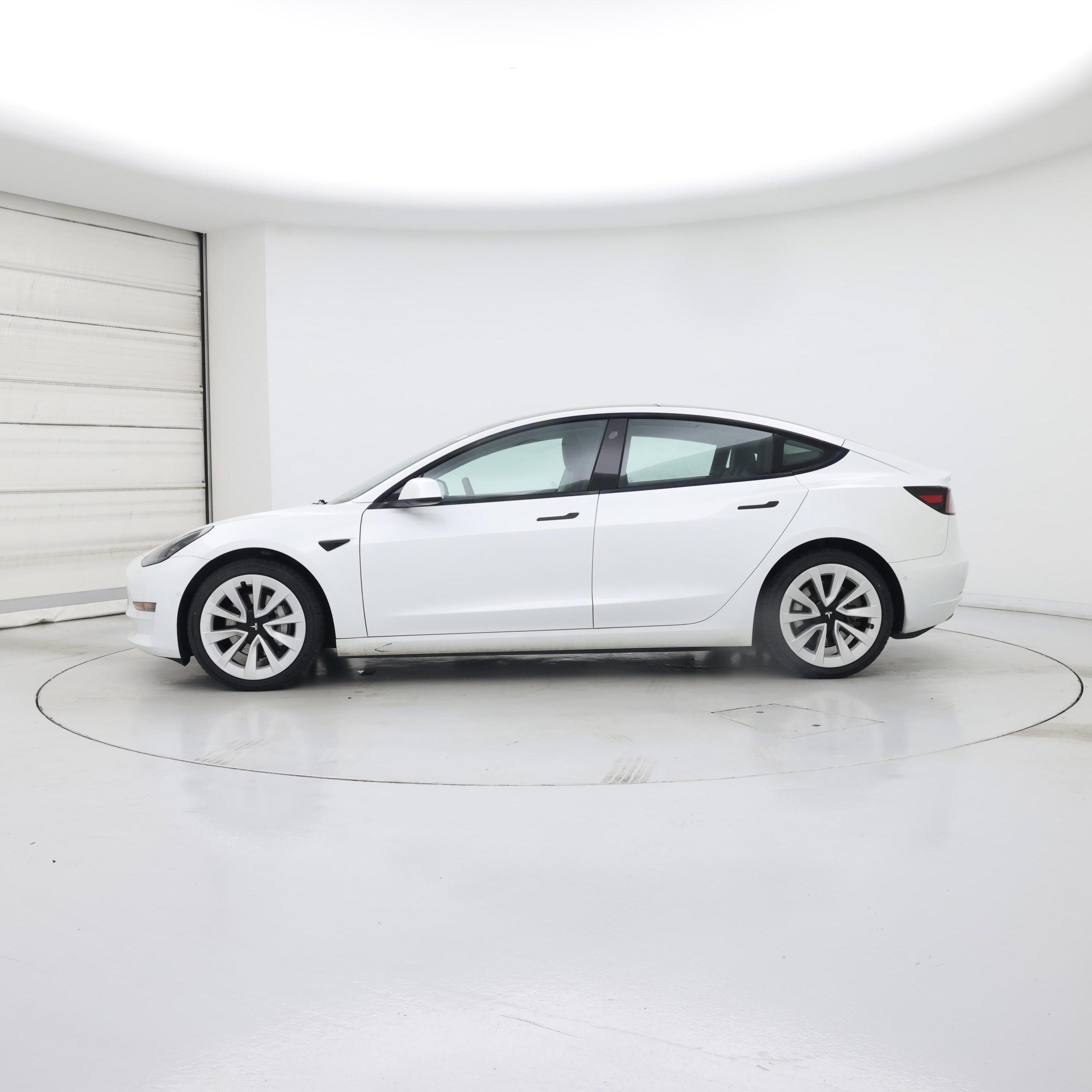 Thumbnail: 2022 Tesla Model 3 - 3