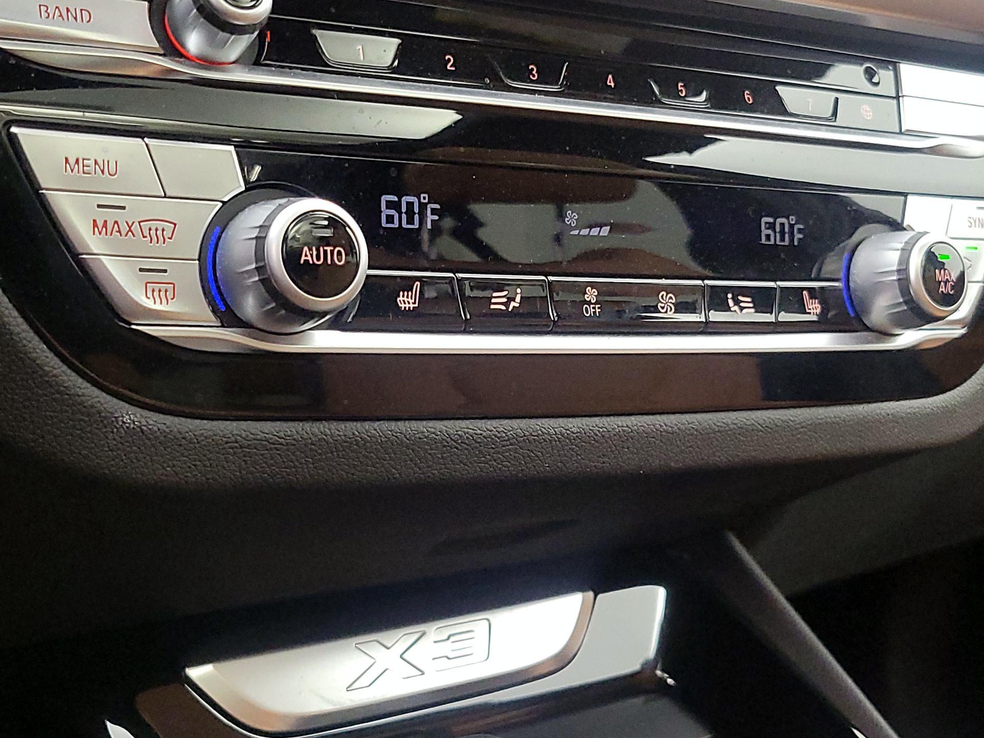 Thumbnail: 2021 BMW X3 - 17