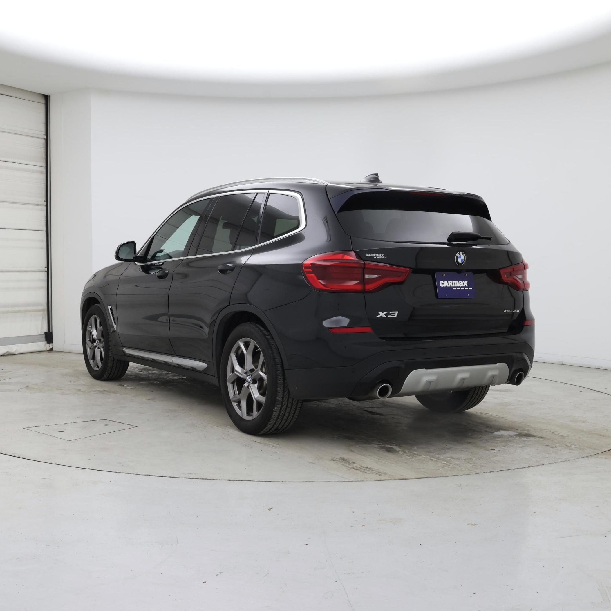 Thumbnail: 2021 BMW X3 - 2