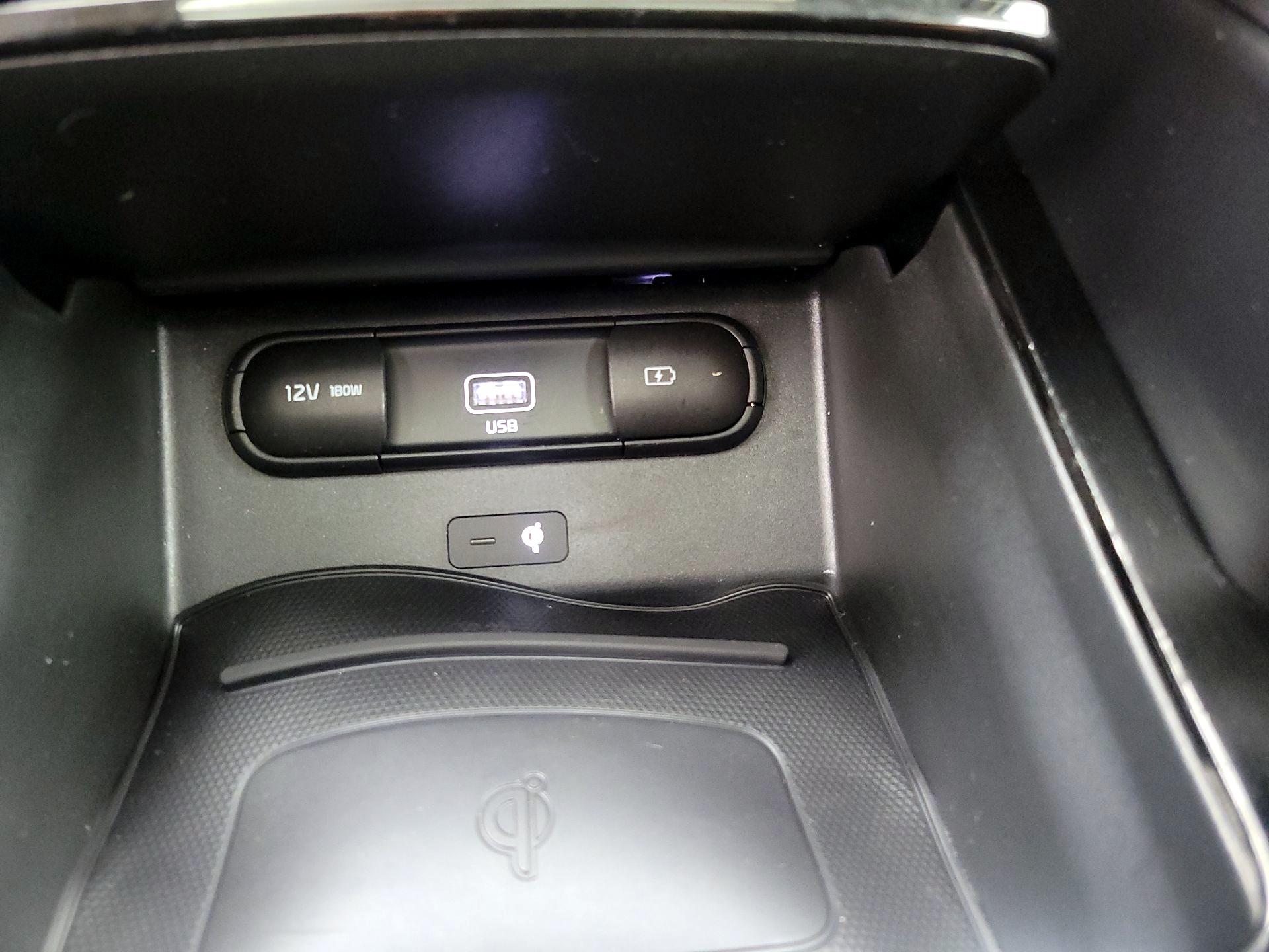 Thumbnail: 2022 Kia Telluride - 18