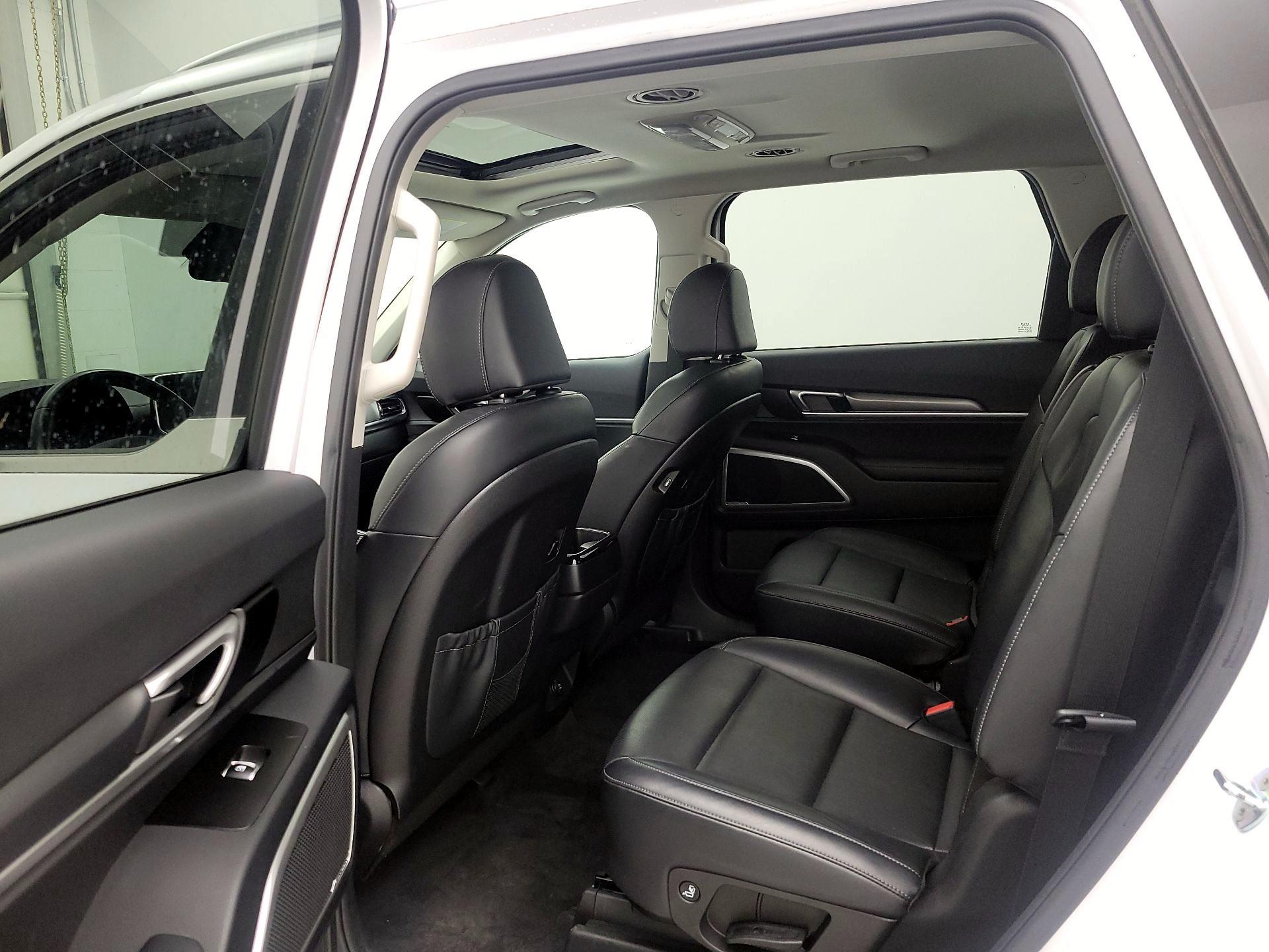 Thumbnail: 2022 Kia Telluride - 20