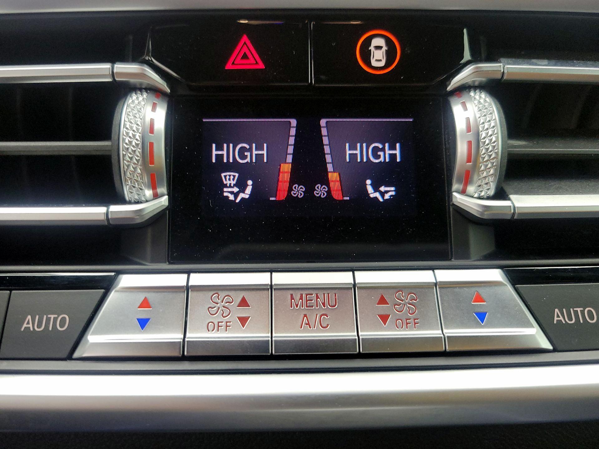 Thumbnail: 2021 BMW X5 - 17