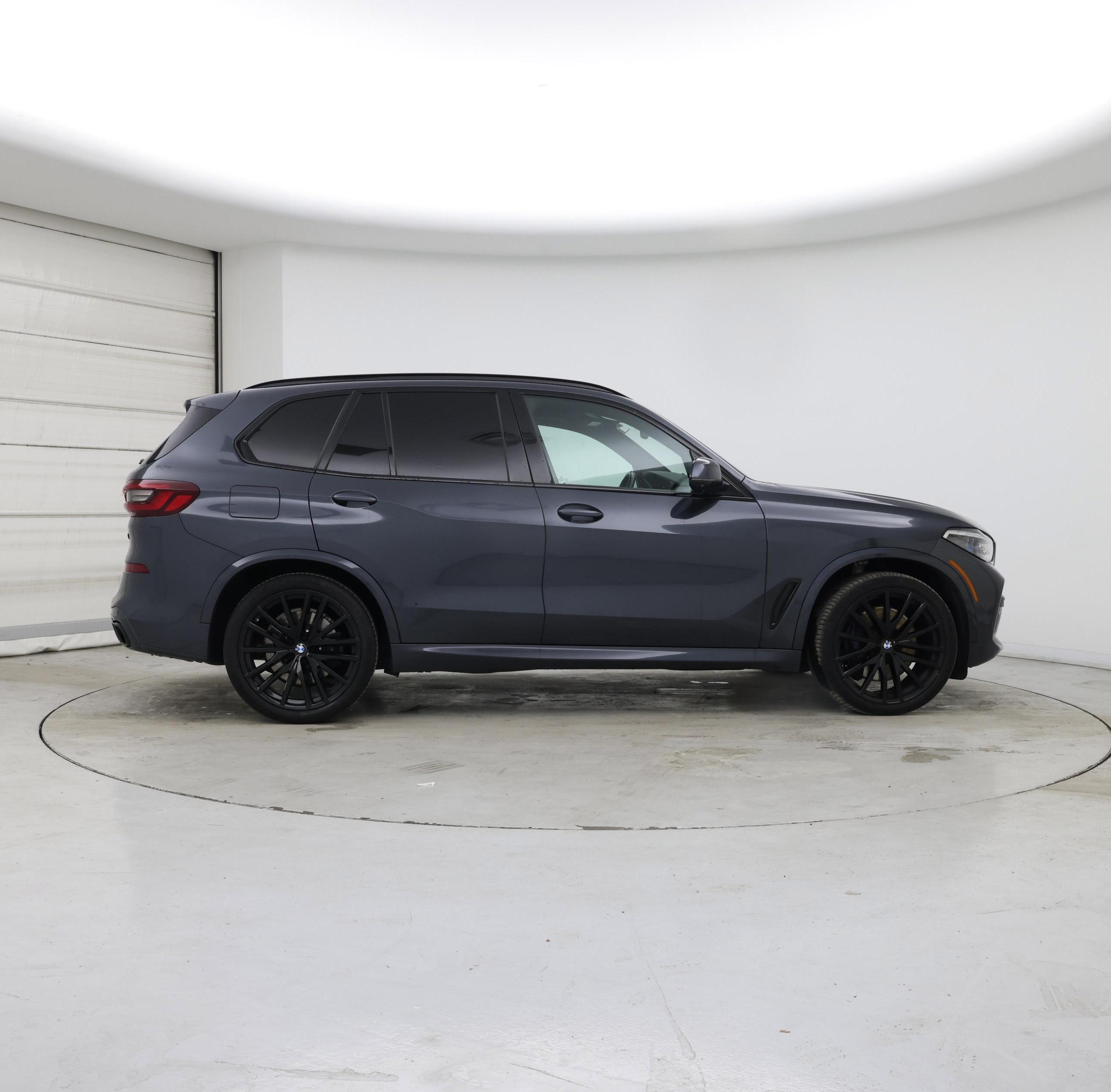 Thumbnail: 2021 BMW X5 - 7