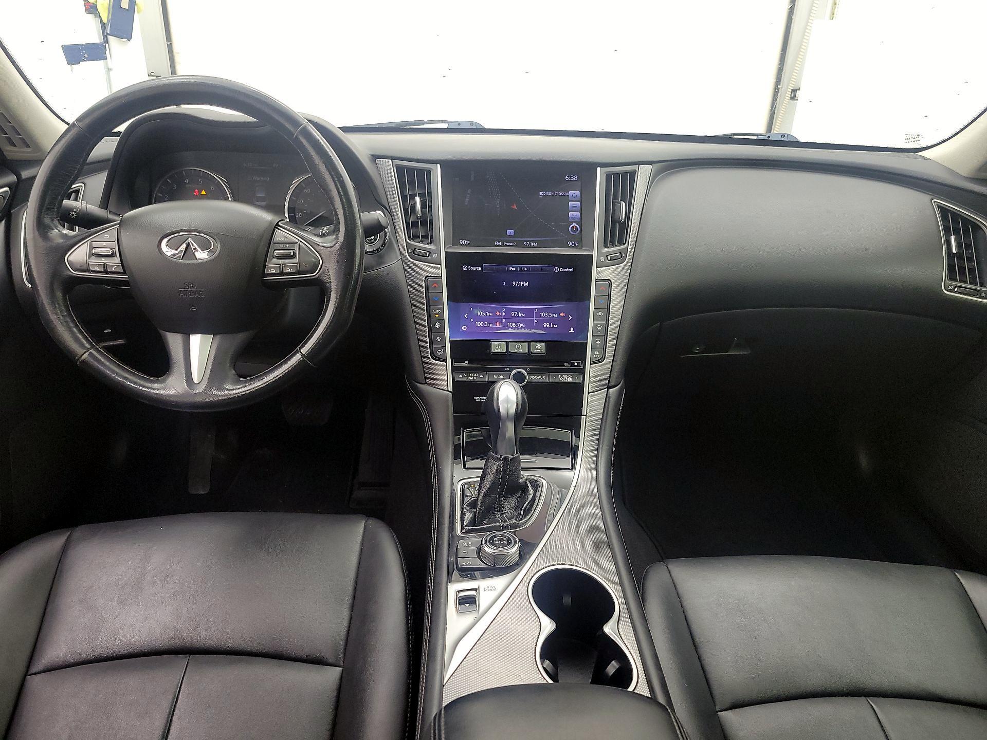 Thumbnail: 2017 INFINITI Q50 - 9