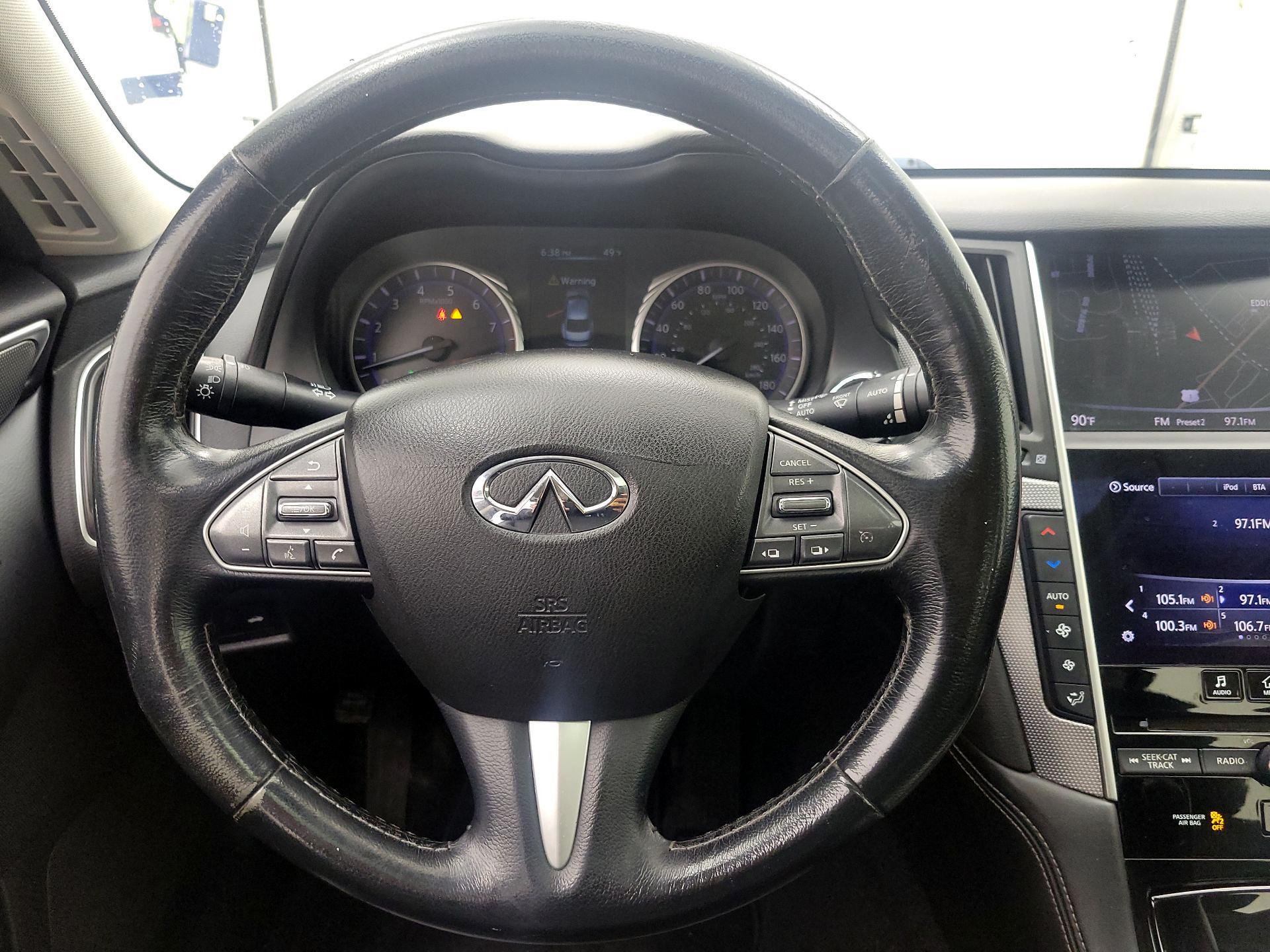 Thumbnail: 2017 INFINITI Q50 - 10