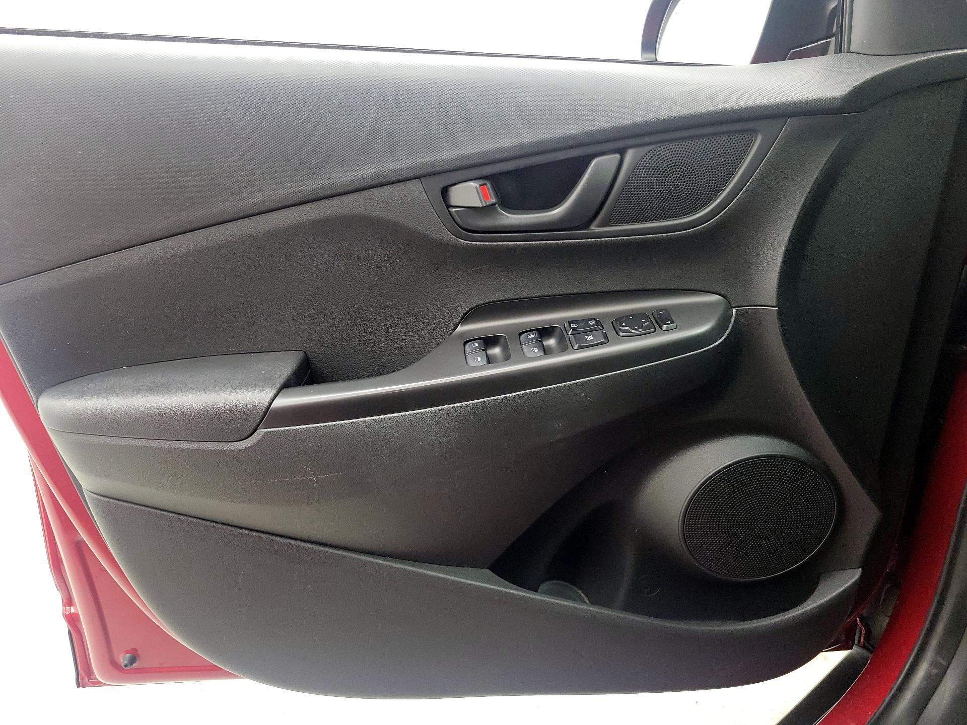 Thumbnail: 2021 Hyundai Kona - 12