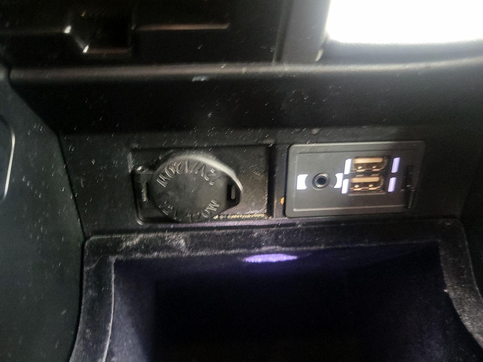 Thumbnail: 2016 Lexus RX - 18