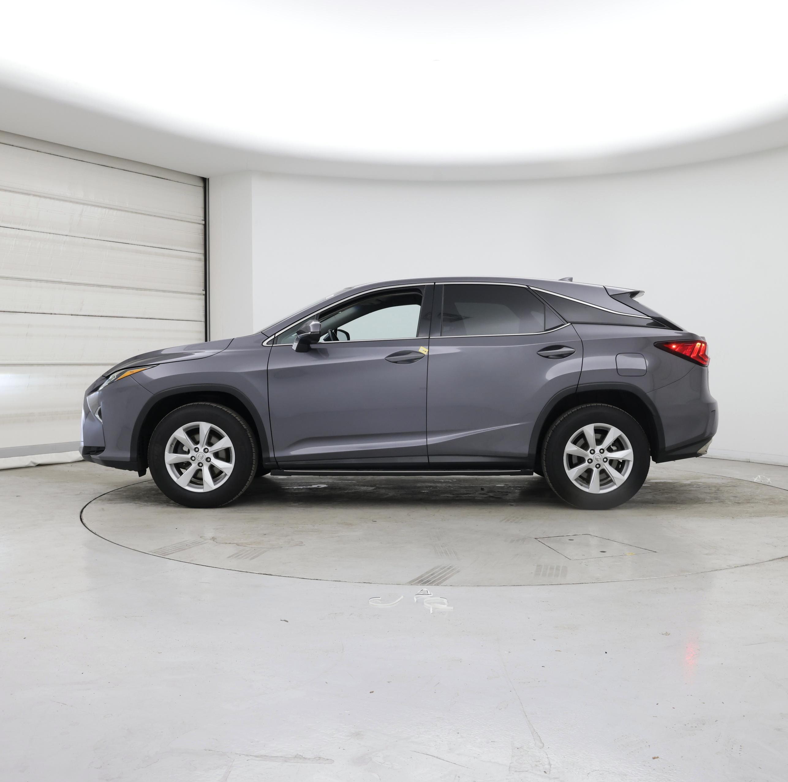 Thumbnail: 2016 Lexus RX - 3