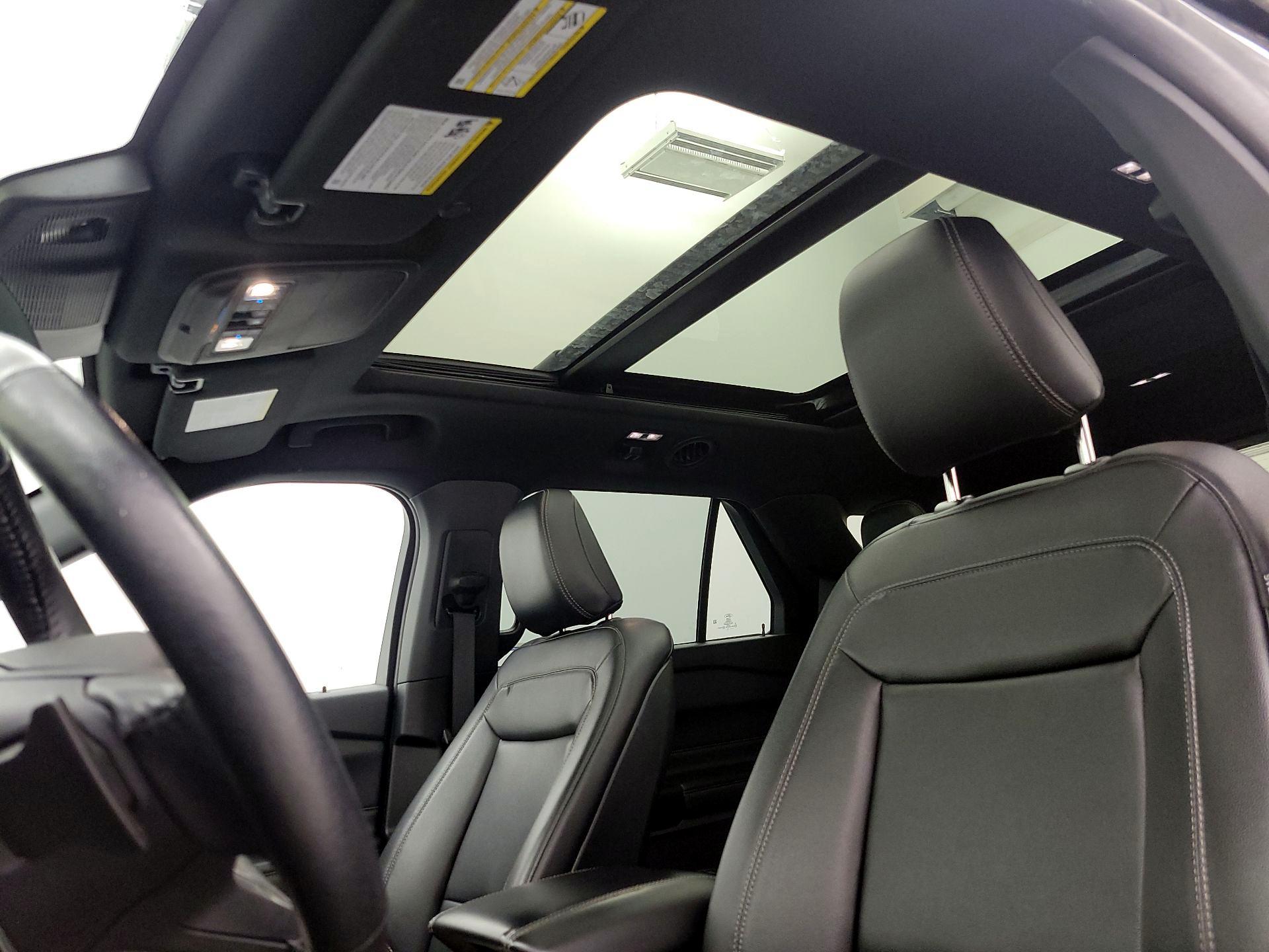 Thumbnail: 2020 Ford Explorer - 20