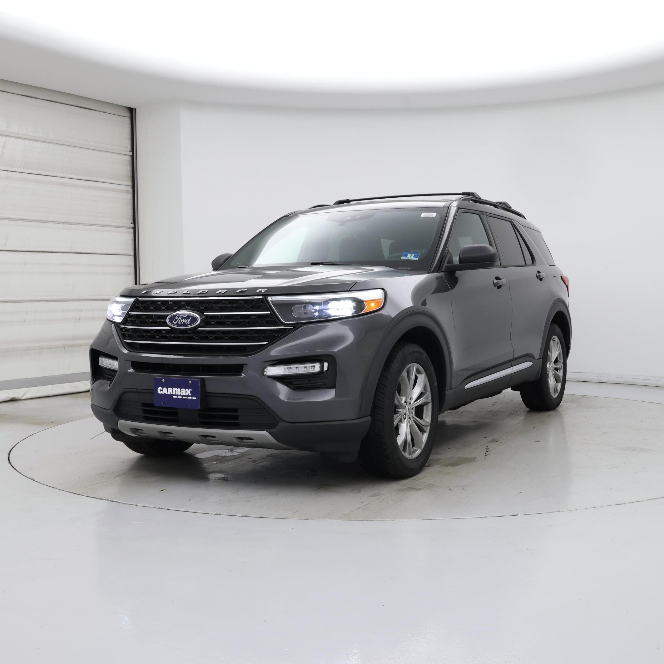Thumbnail: 2020 Ford Explorer - 4