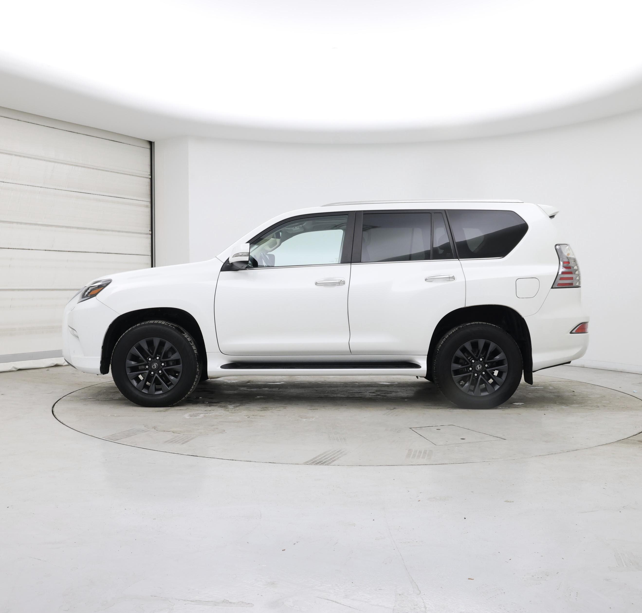 Thumbnail: 2022 Lexus GX - 3