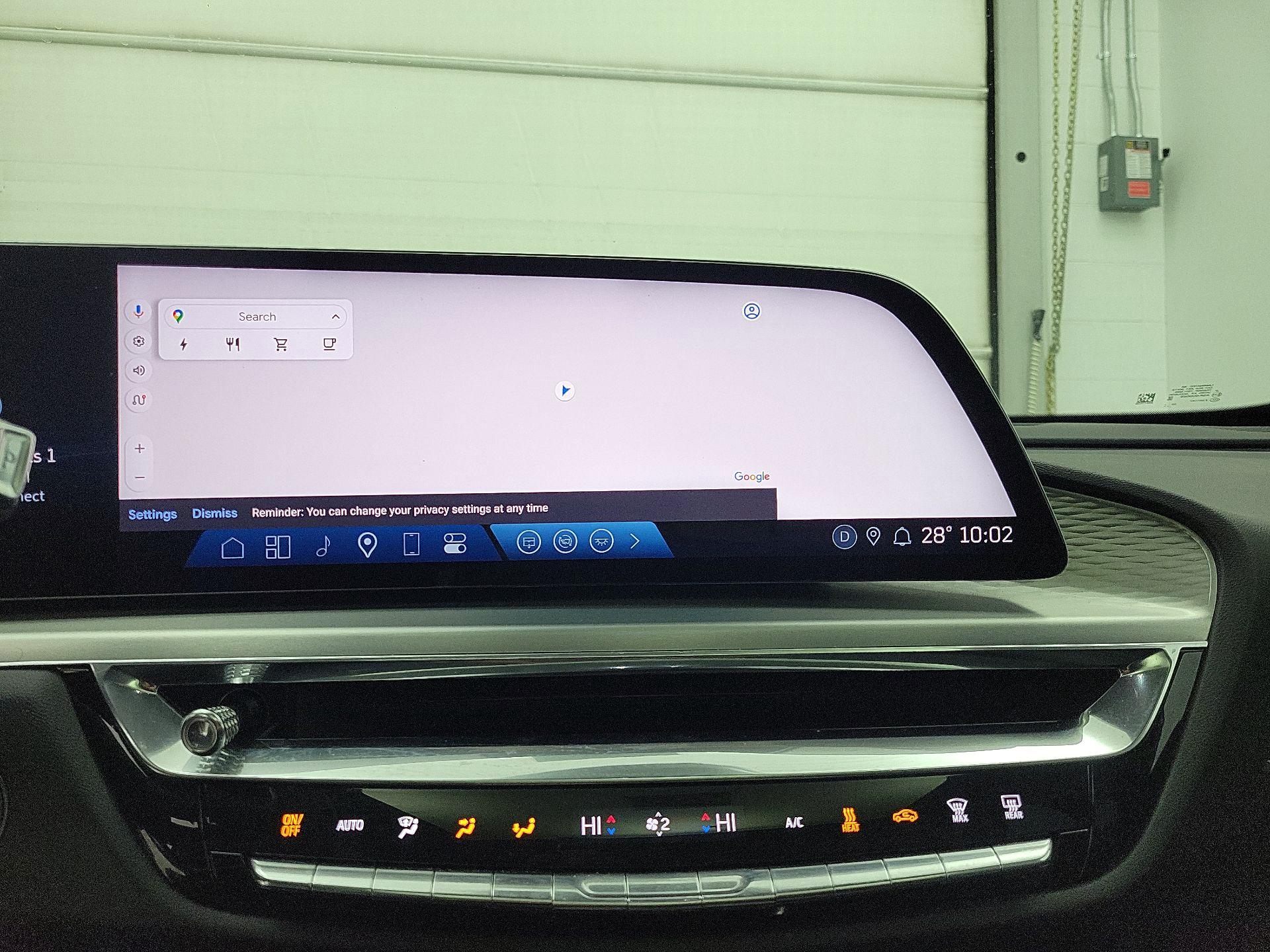 Thumbnail: 2024 Cadillac Lyriq - 14