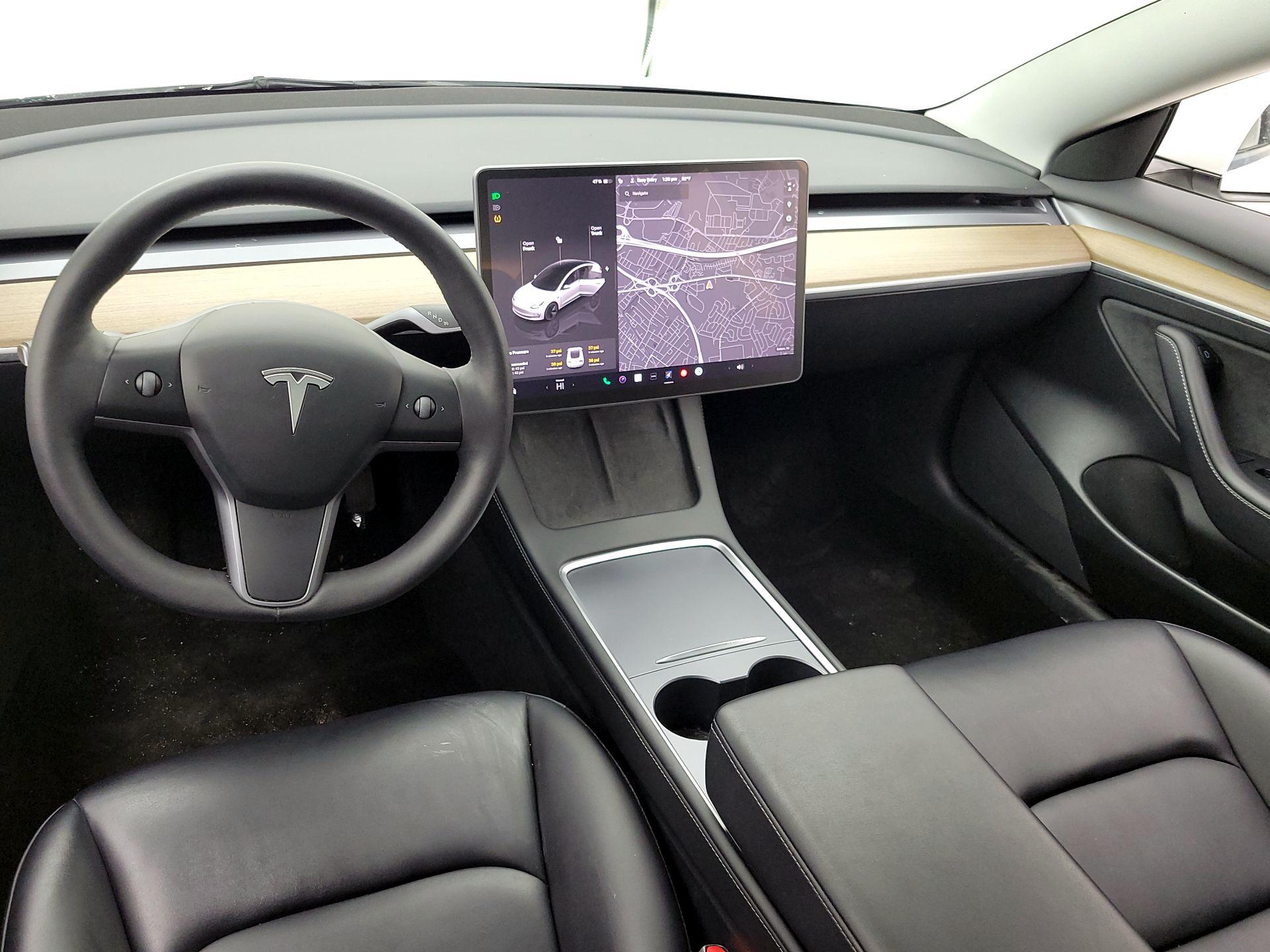 Thumbnail: 2023 Tesla Model 3 - 9