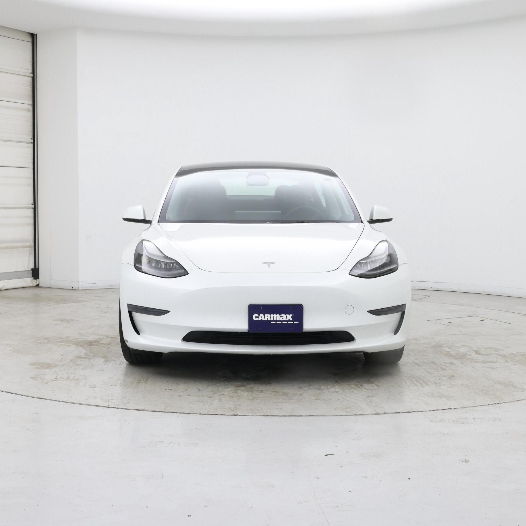 Thumbnail: 2023 Tesla Model 3 - 5