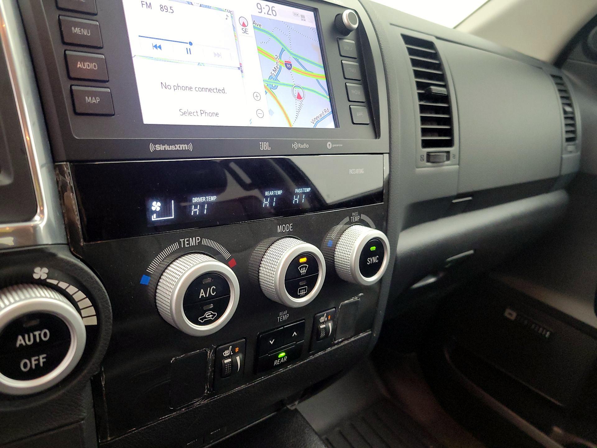 Thumbnail: 2021 Toyota Sequoia - 17