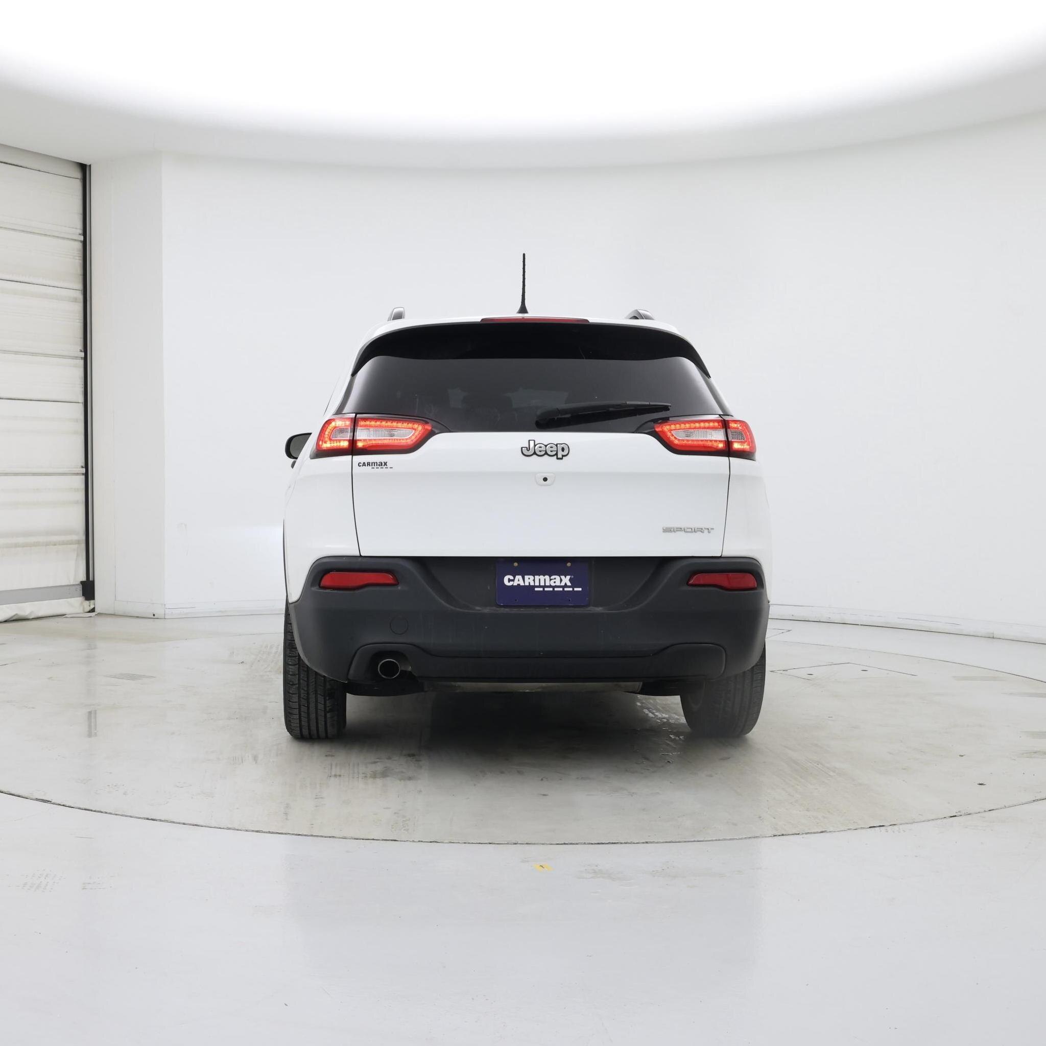 Thumbnail: 2017 Jeep Cherokee - 6