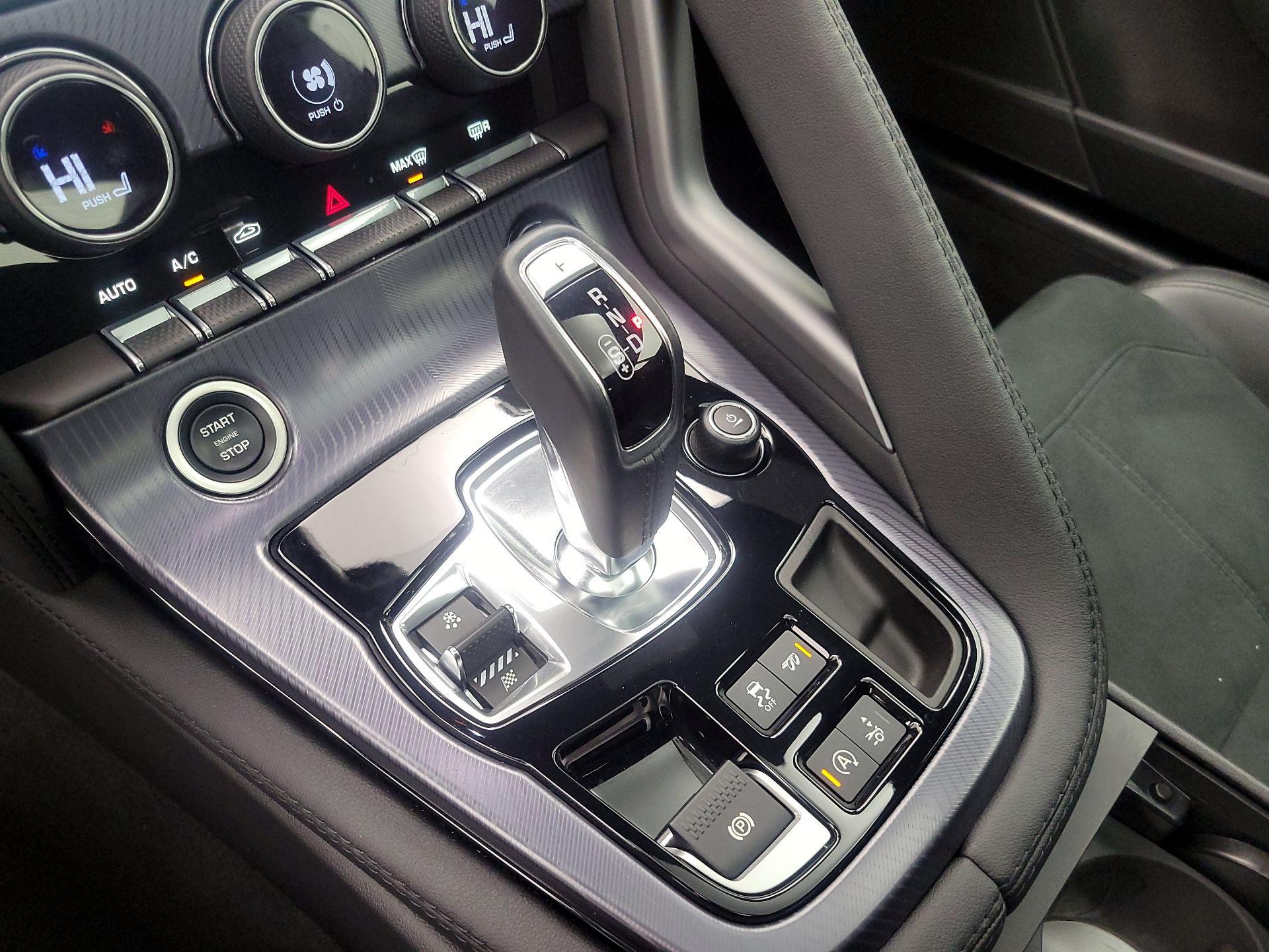 Thumbnail: 2024 Jaguar F-Type - 17