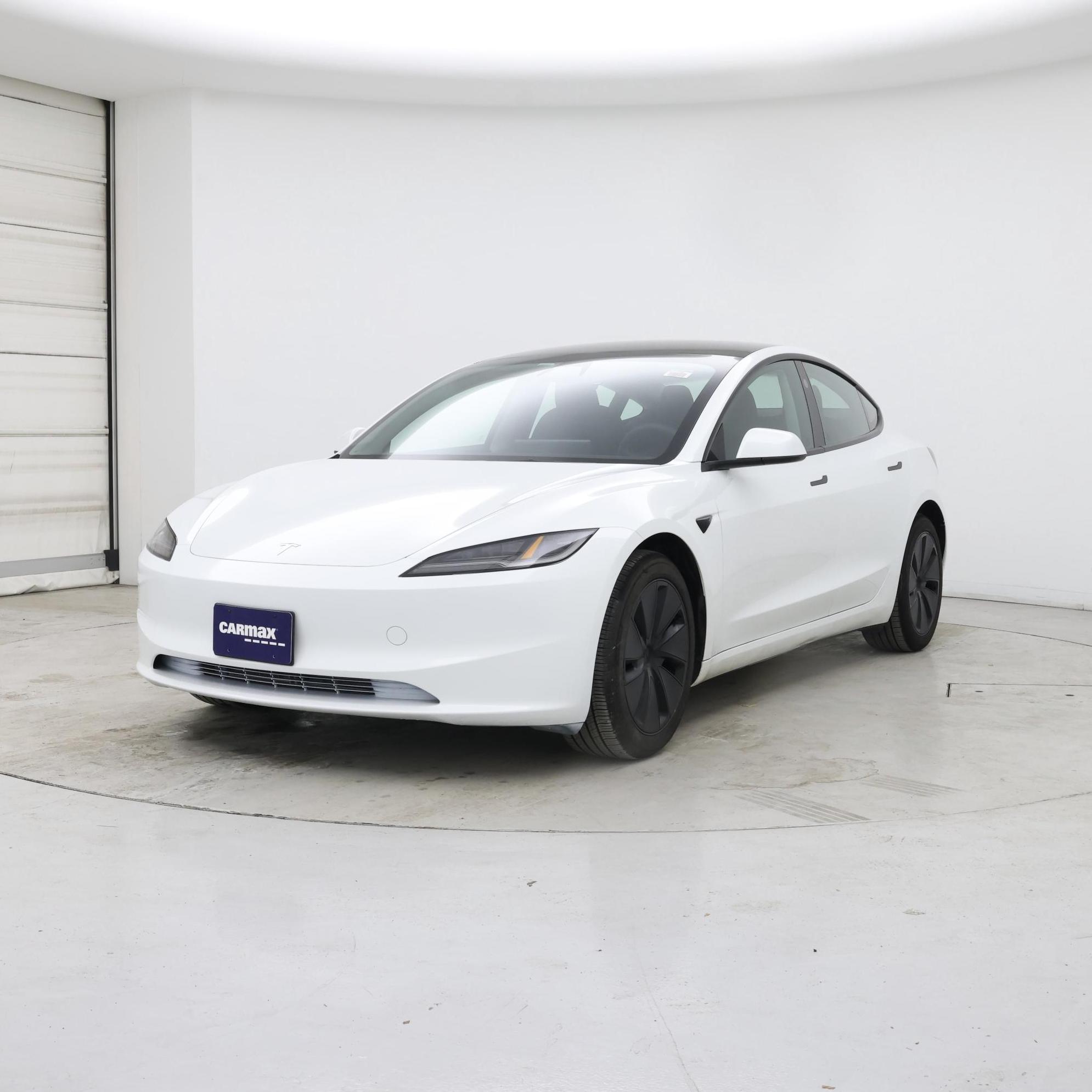 Thumbnail: 2025 Tesla Model 3 - 4