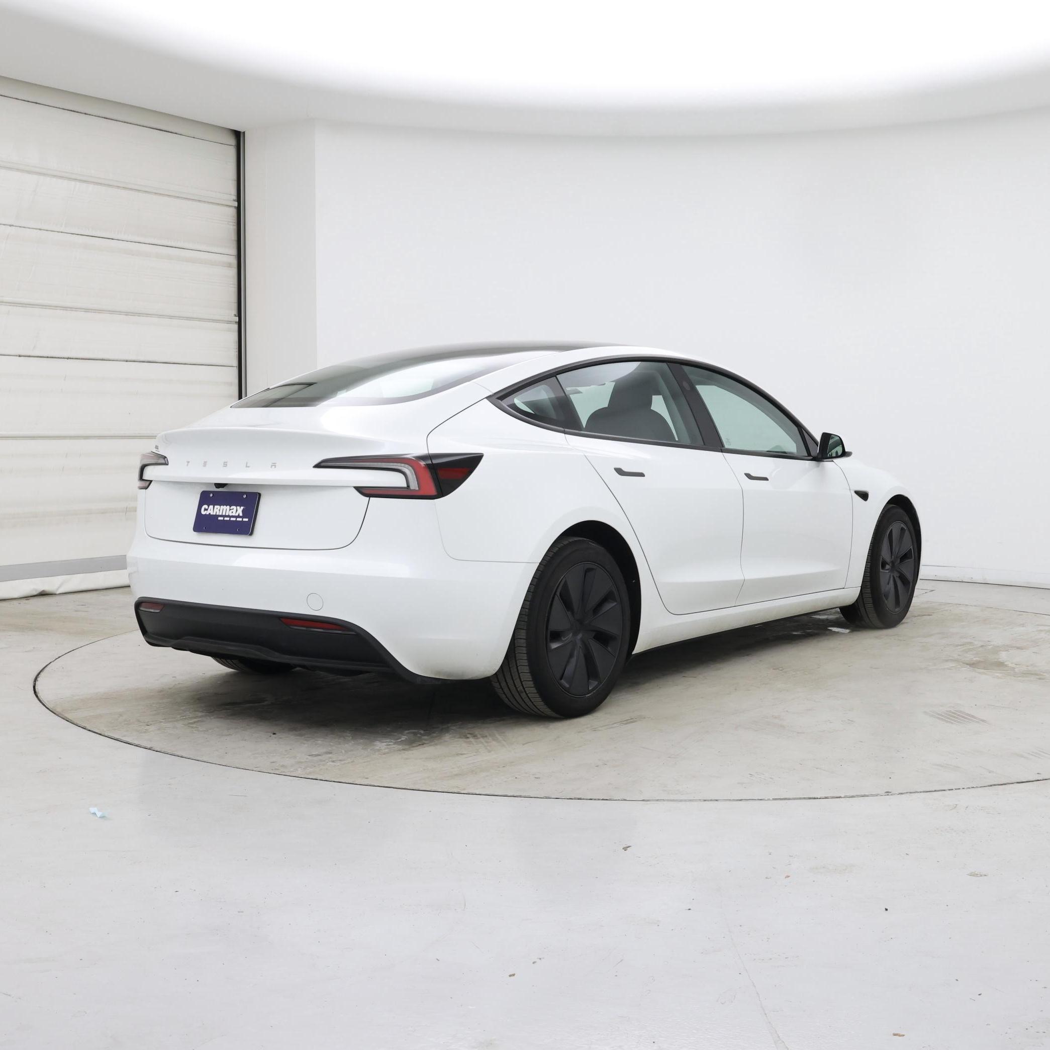 Thumbnail: 2025 Tesla Model 3 - 8