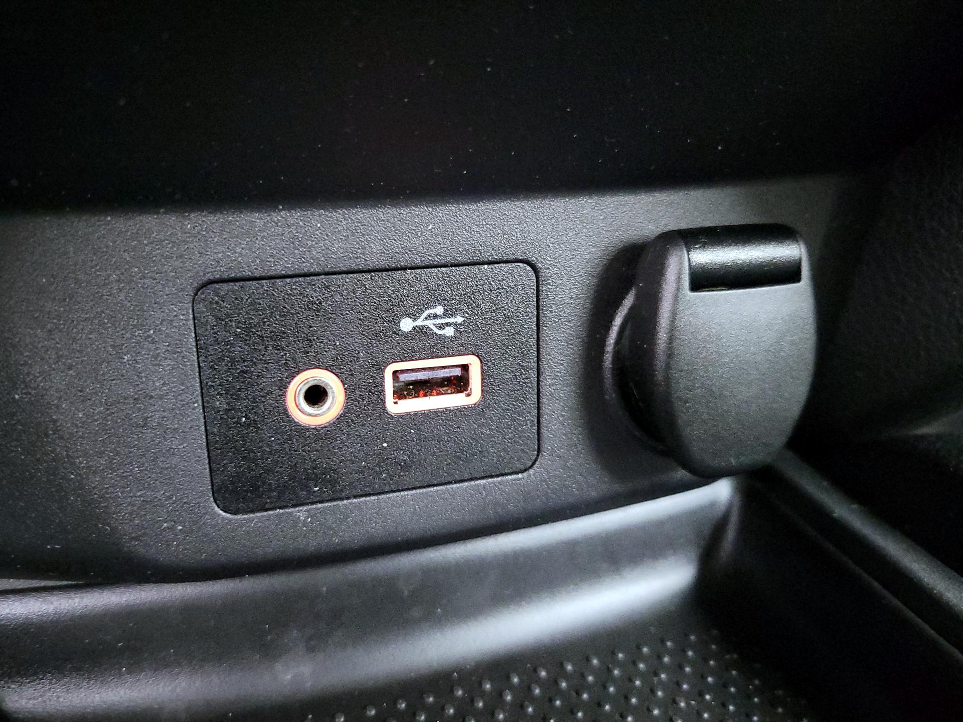 Thumbnail: 2018 Nissan Rogue - 19