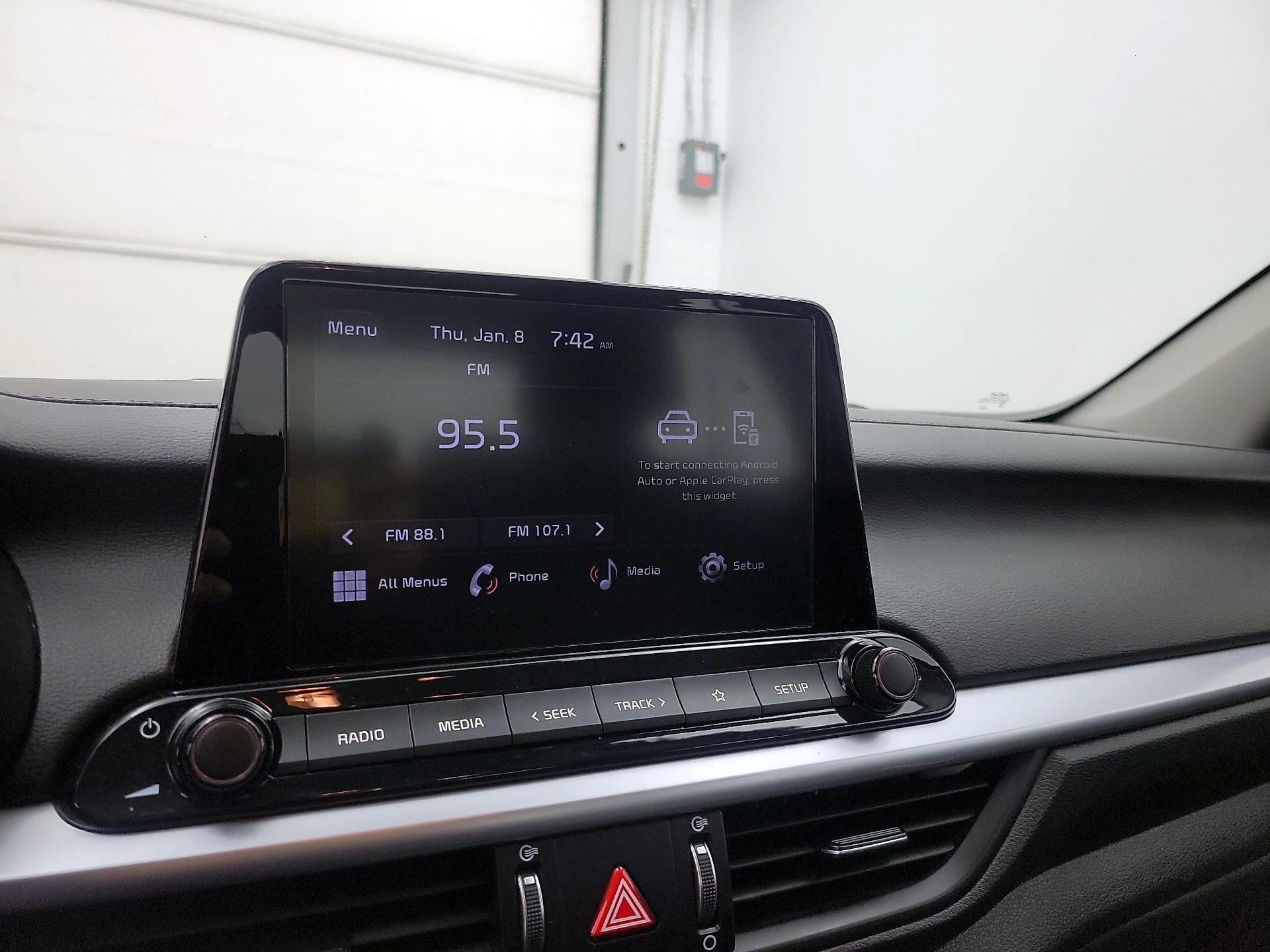 Thumbnail: 2024 Kia Forte - 15