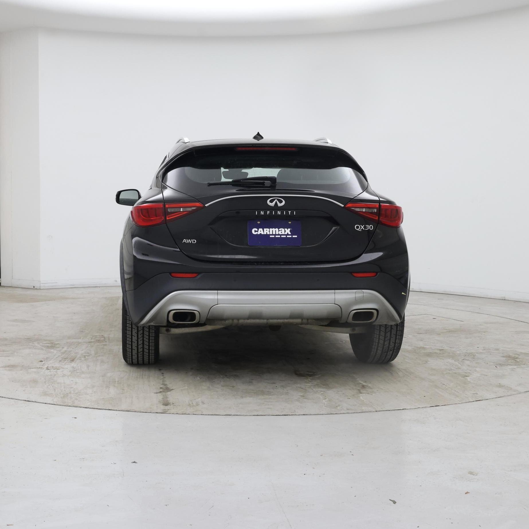 Thumbnail: 2018 INFINITI QX30 - 6