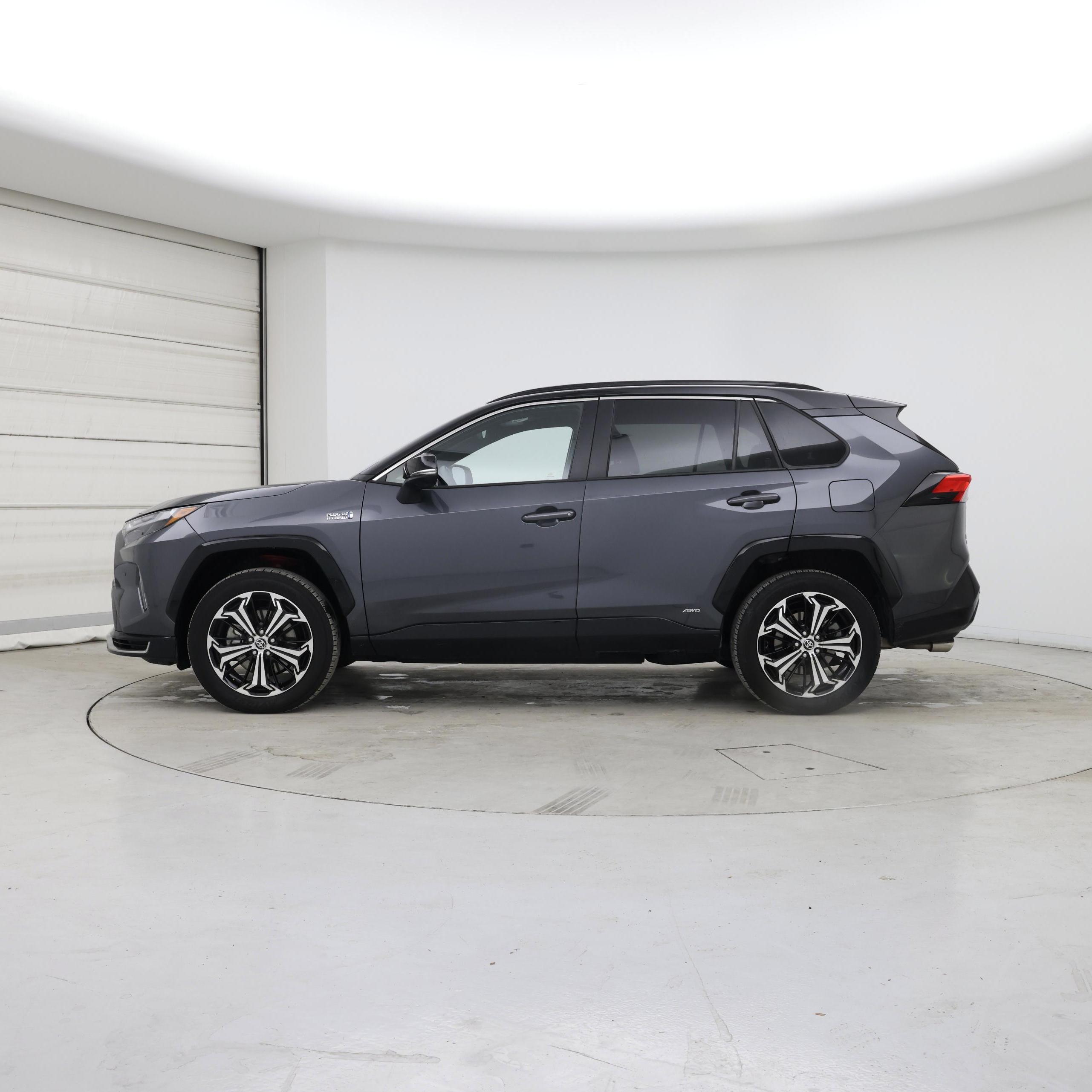 Thumbnail: 2024 Toyota RAV4 - 3