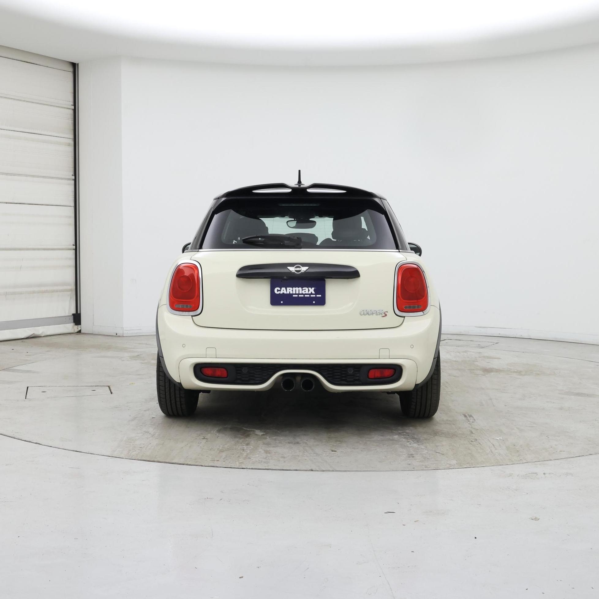 Thumbnail: 2016 MINI Cooper Hardtop - 6