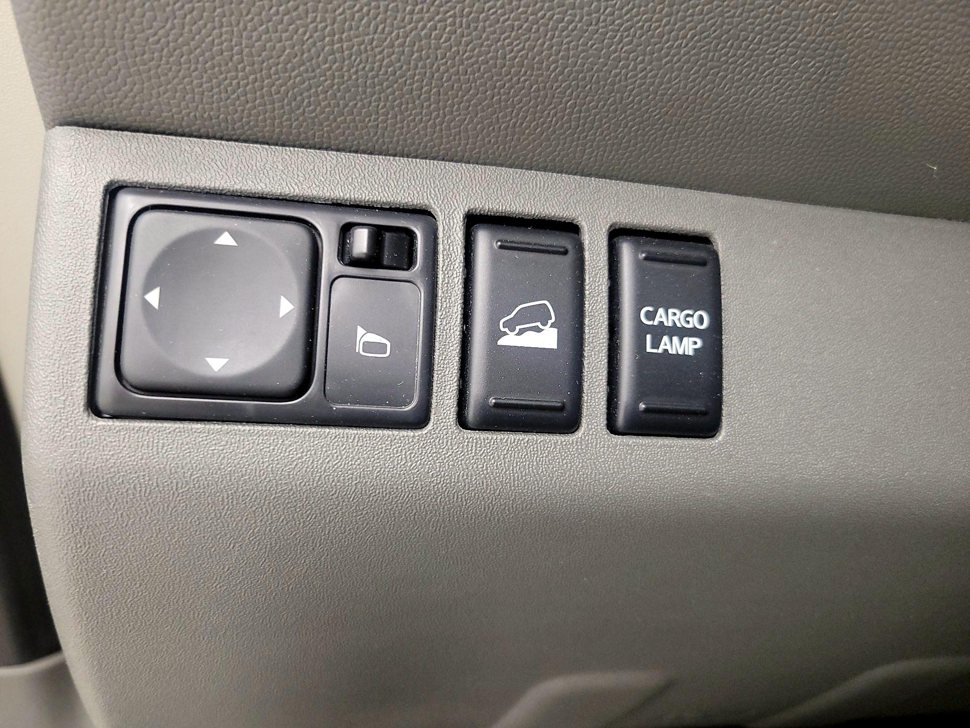 Thumbnail: 2021 Nissan Frontier - 13