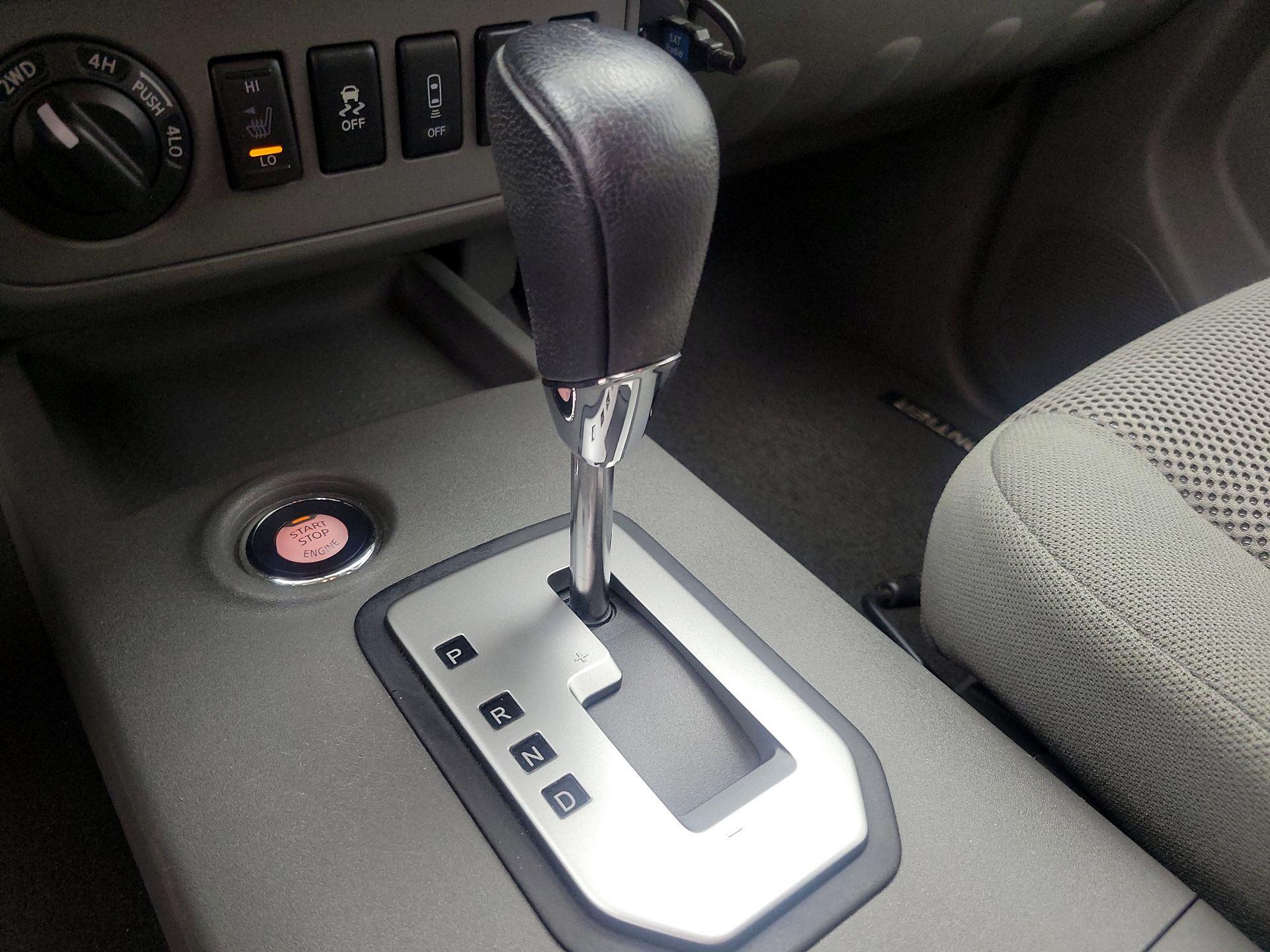 Thumbnail: 2021 Nissan Frontier - 17