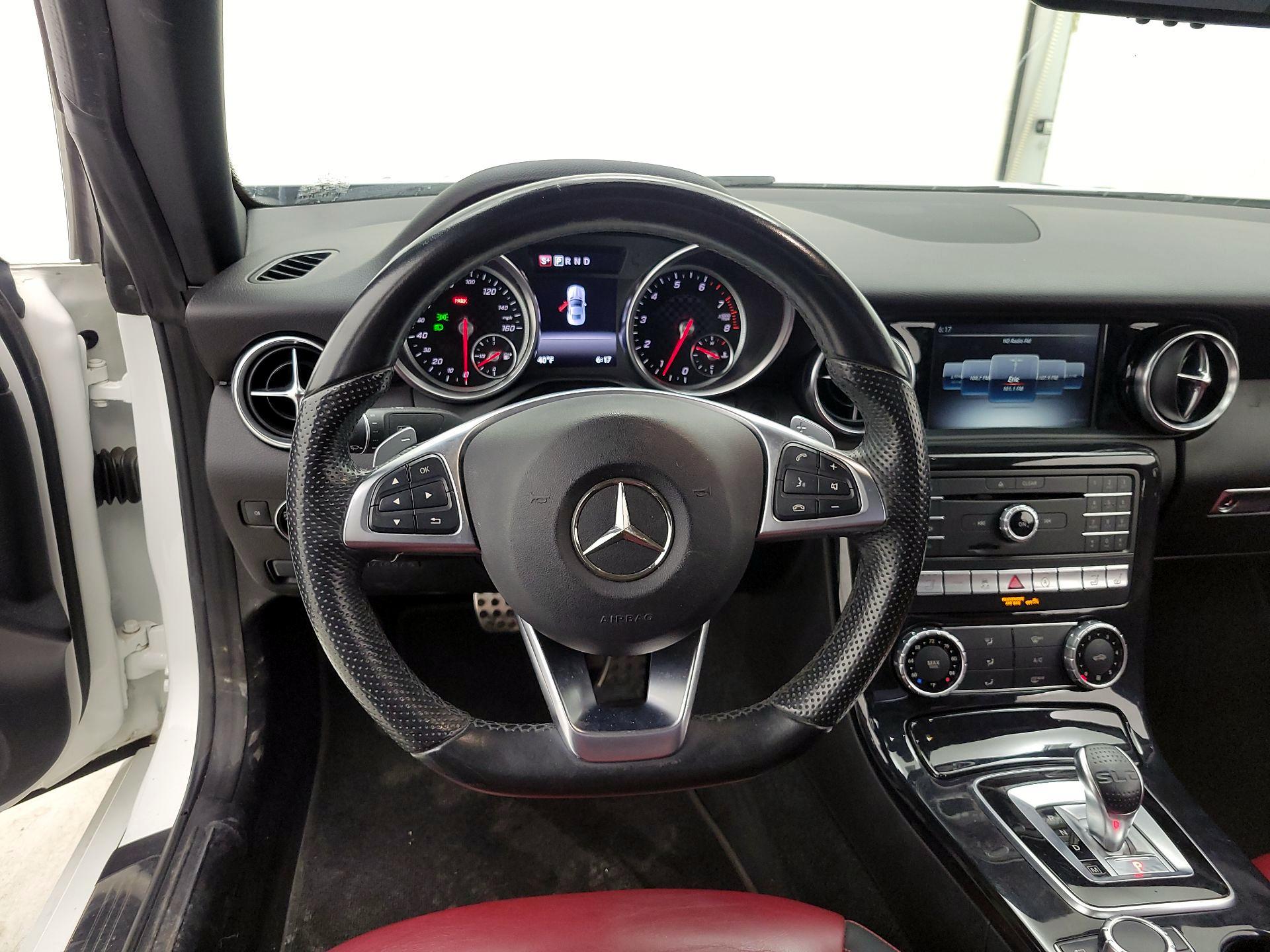 Thumbnail: 2017 Mercedes-Benz SLC - 10