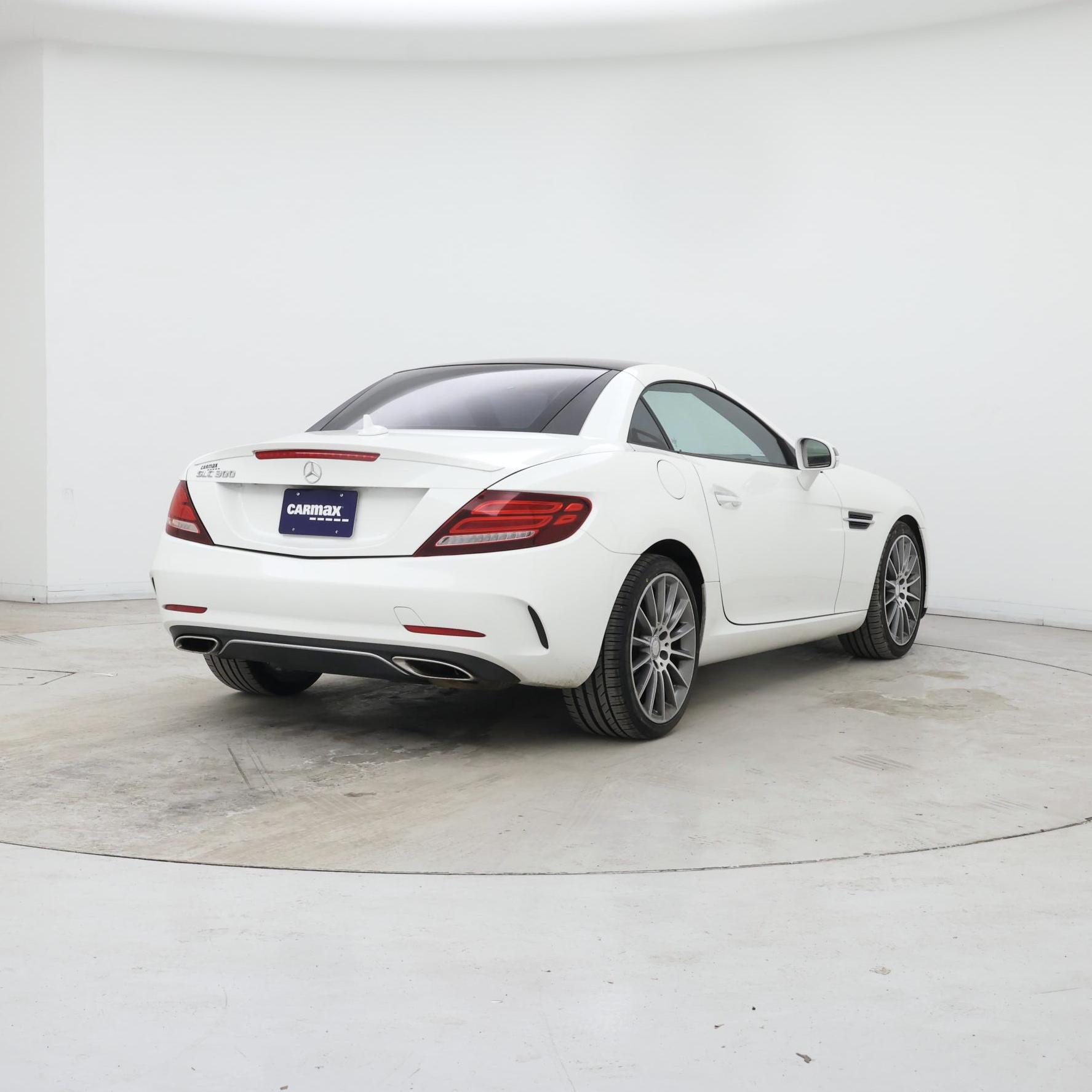 Thumbnail: 2017 Mercedes-Benz SLC - 8