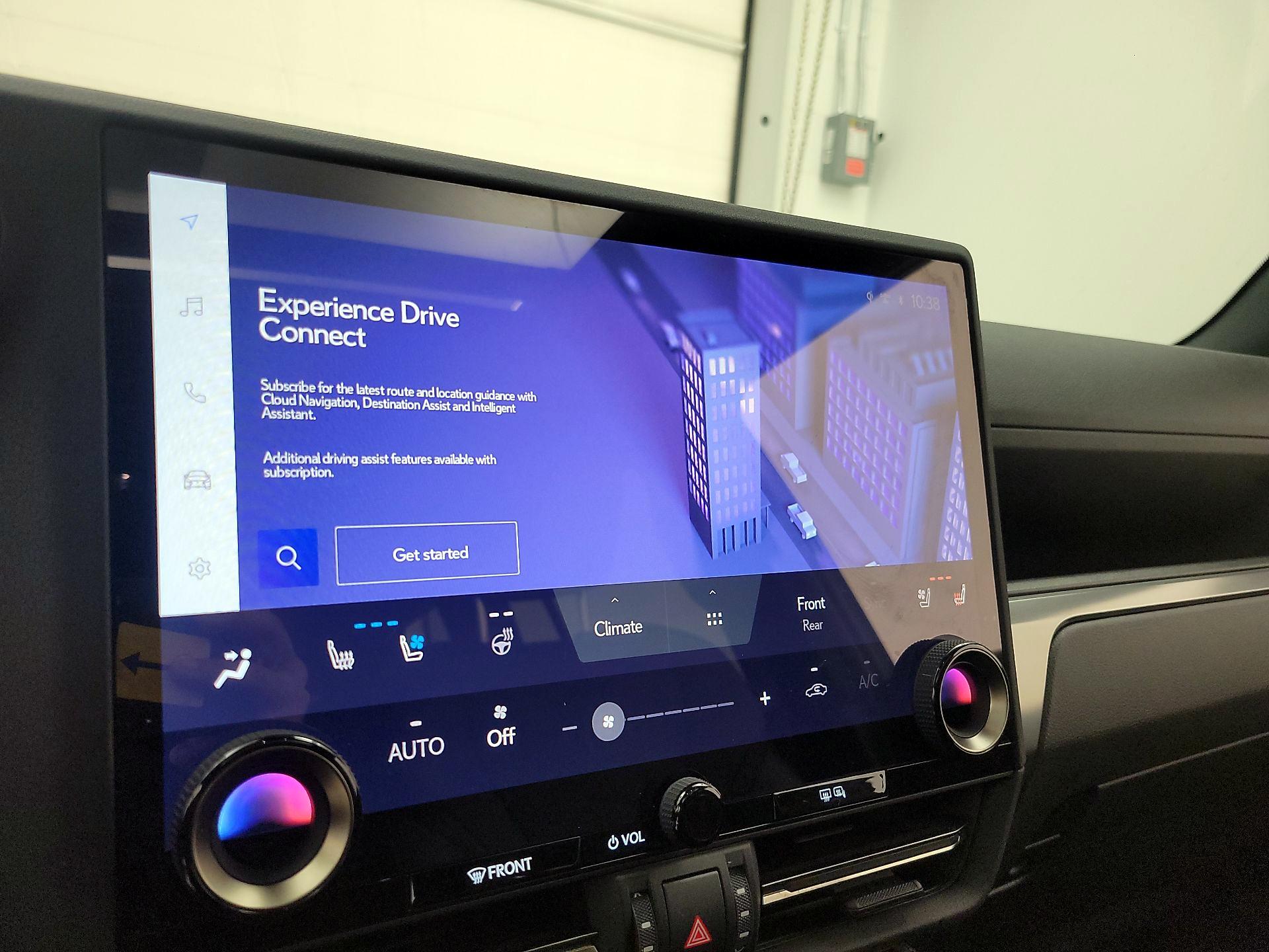 Thumbnail: 2025 Lexus GX - 14