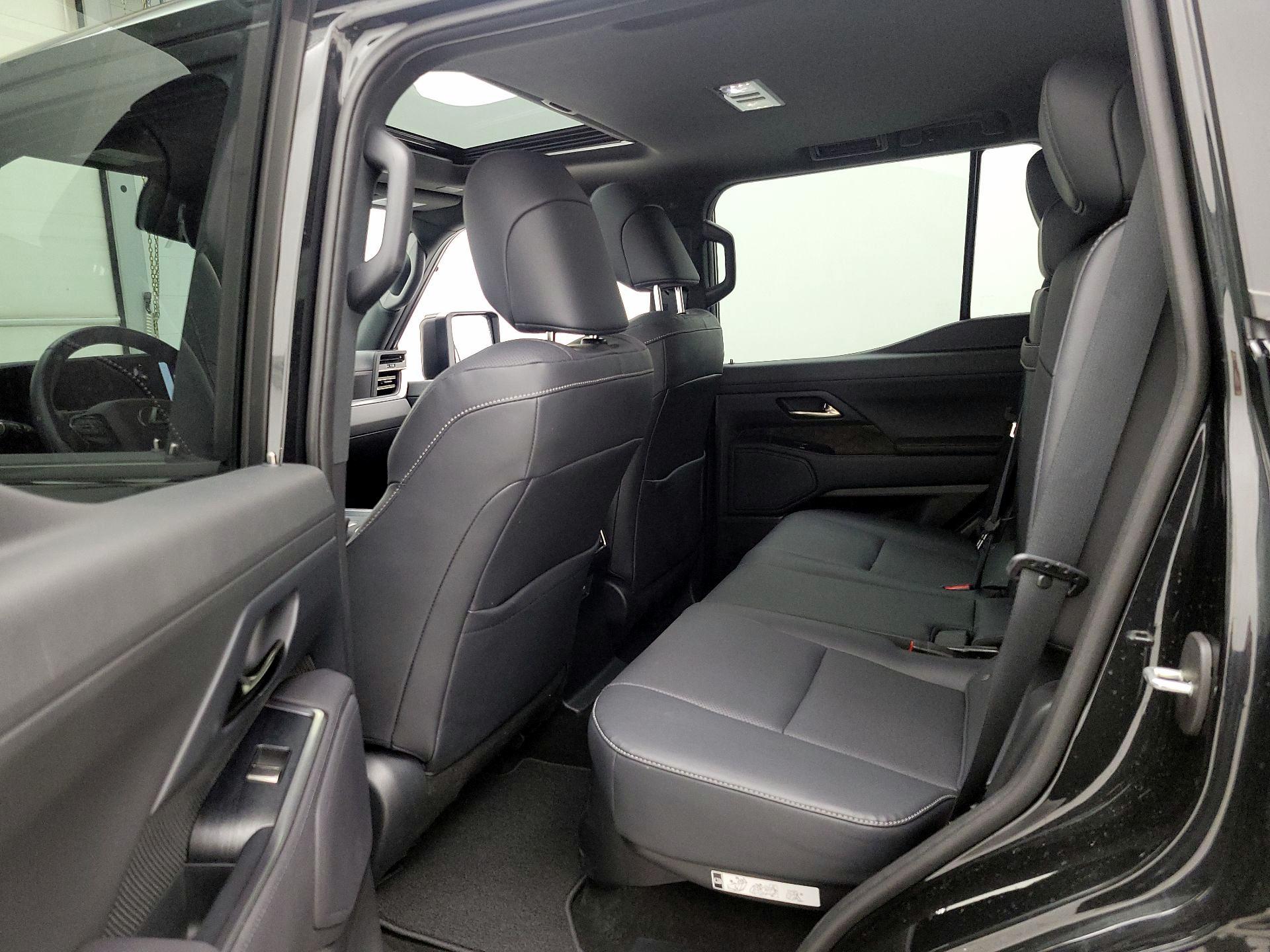 Thumbnail: 2025 Lexus GX - 20