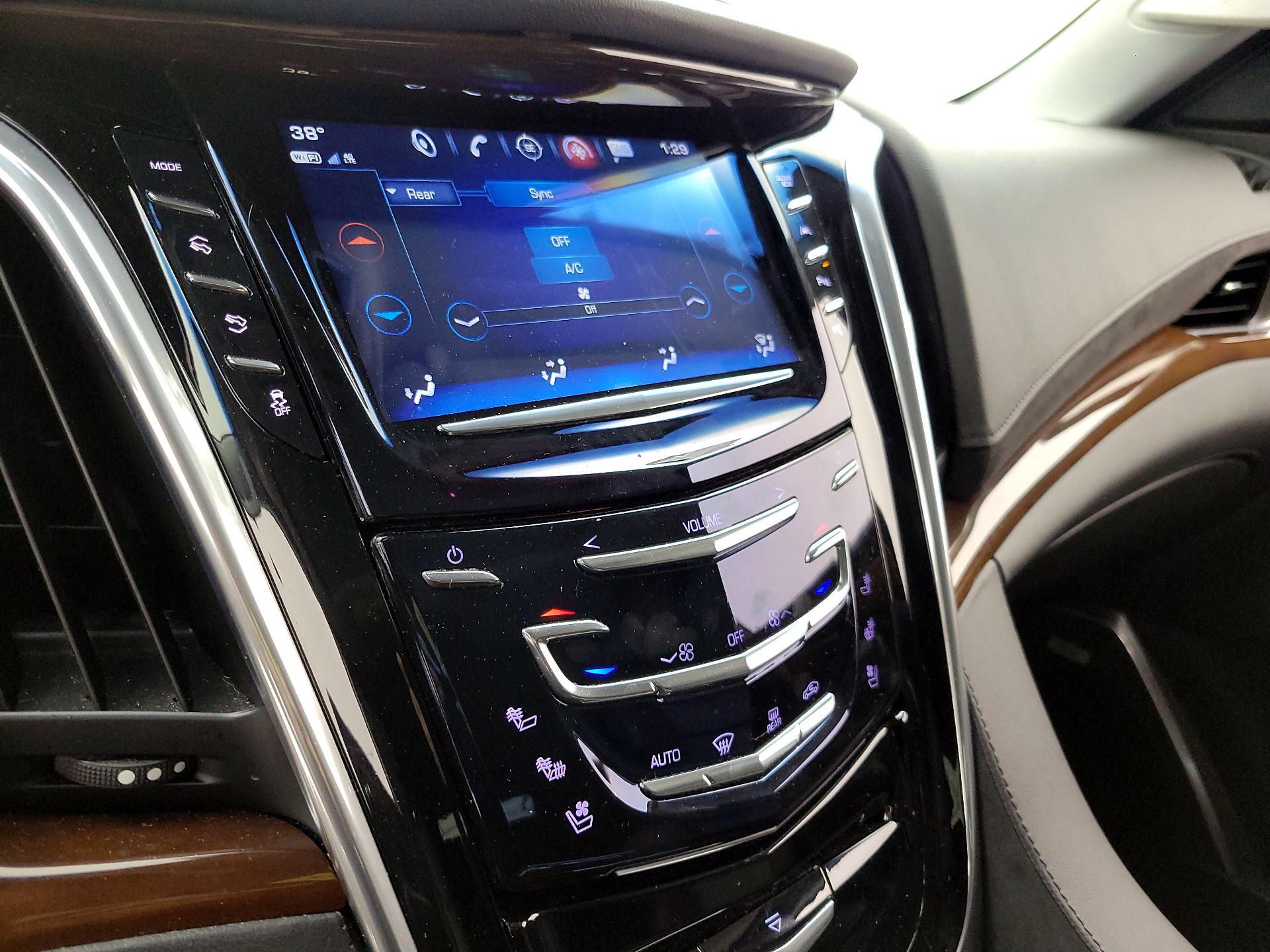 Thumbnail: 2020 Cadillac Escalade - 16