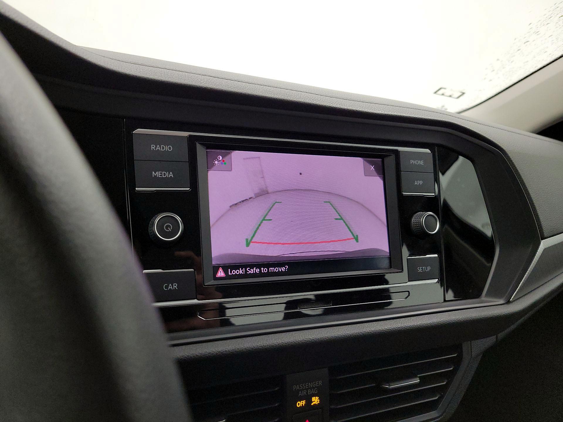 Thumbnail: 2019 Volkswagen Jetta - 14