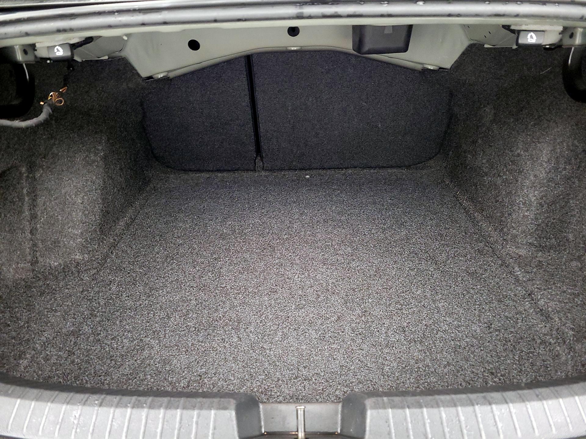 Thumbnail: 2019 Volkswagen Jetta - 20