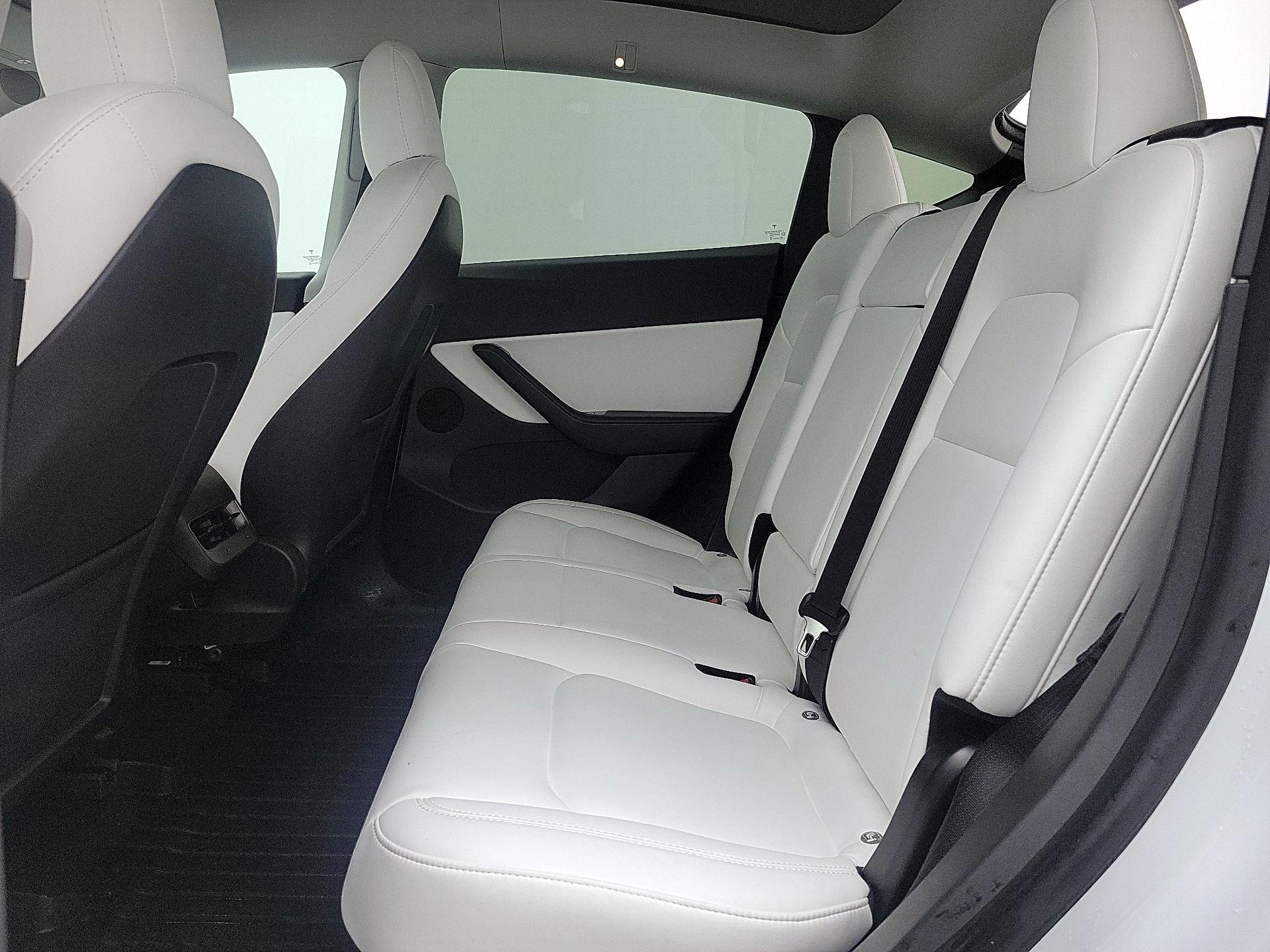 Thumbnail: 2021 Tesla Model Y - 17