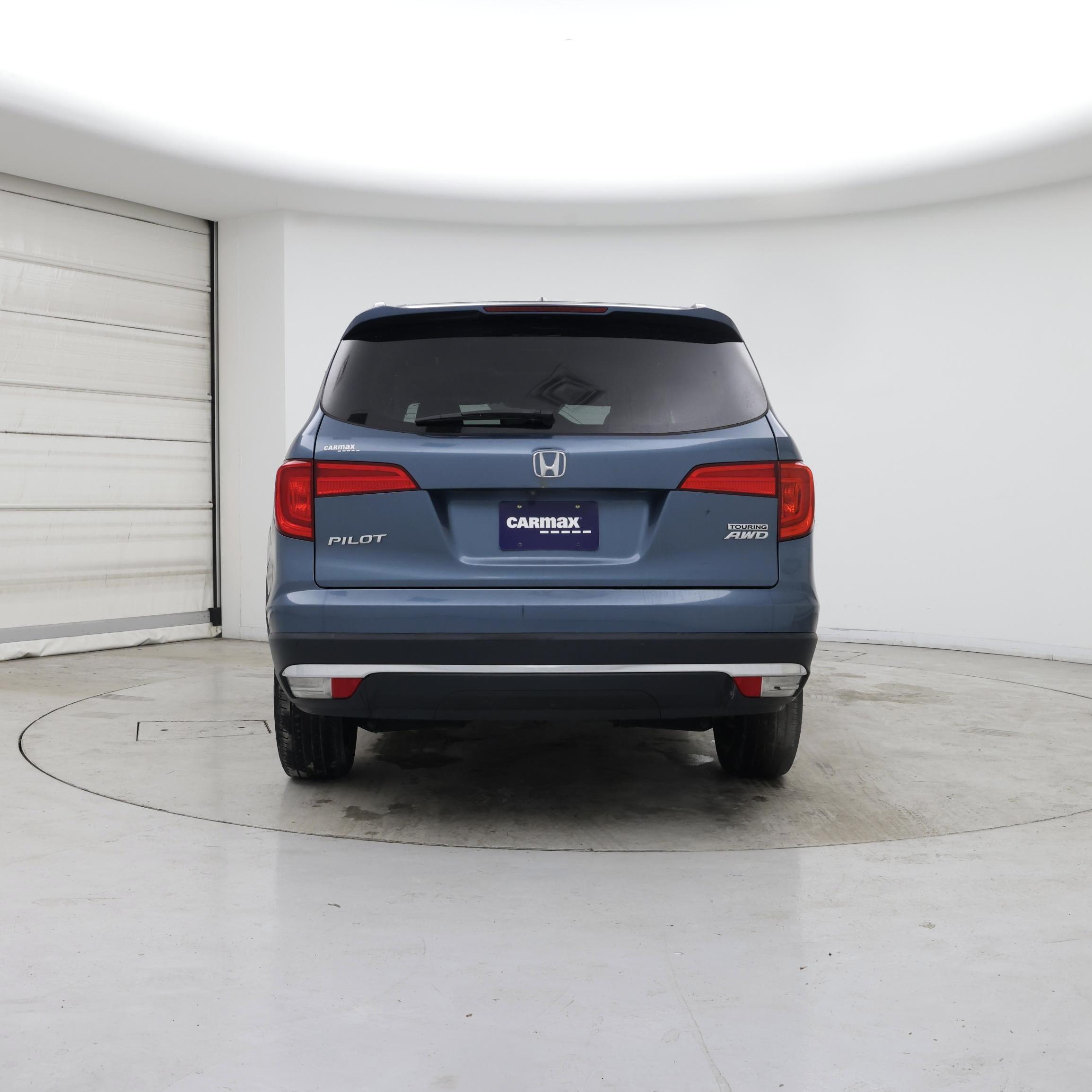 Thumbnail: 2017 Honda Pilot - 6