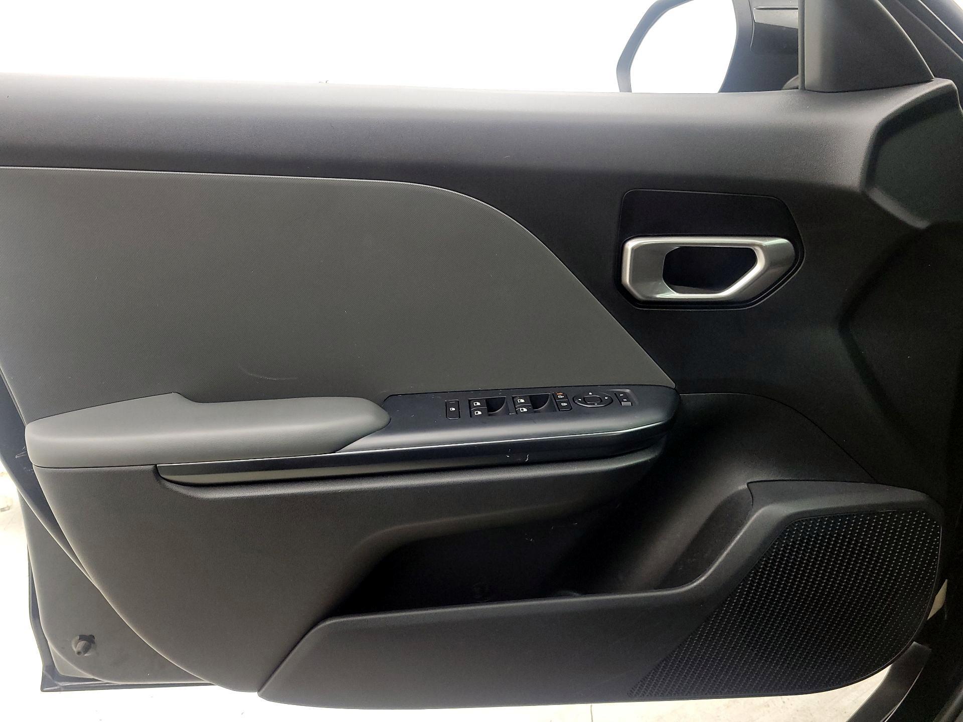 Thumbnail: 2025 Kia K4 - 12