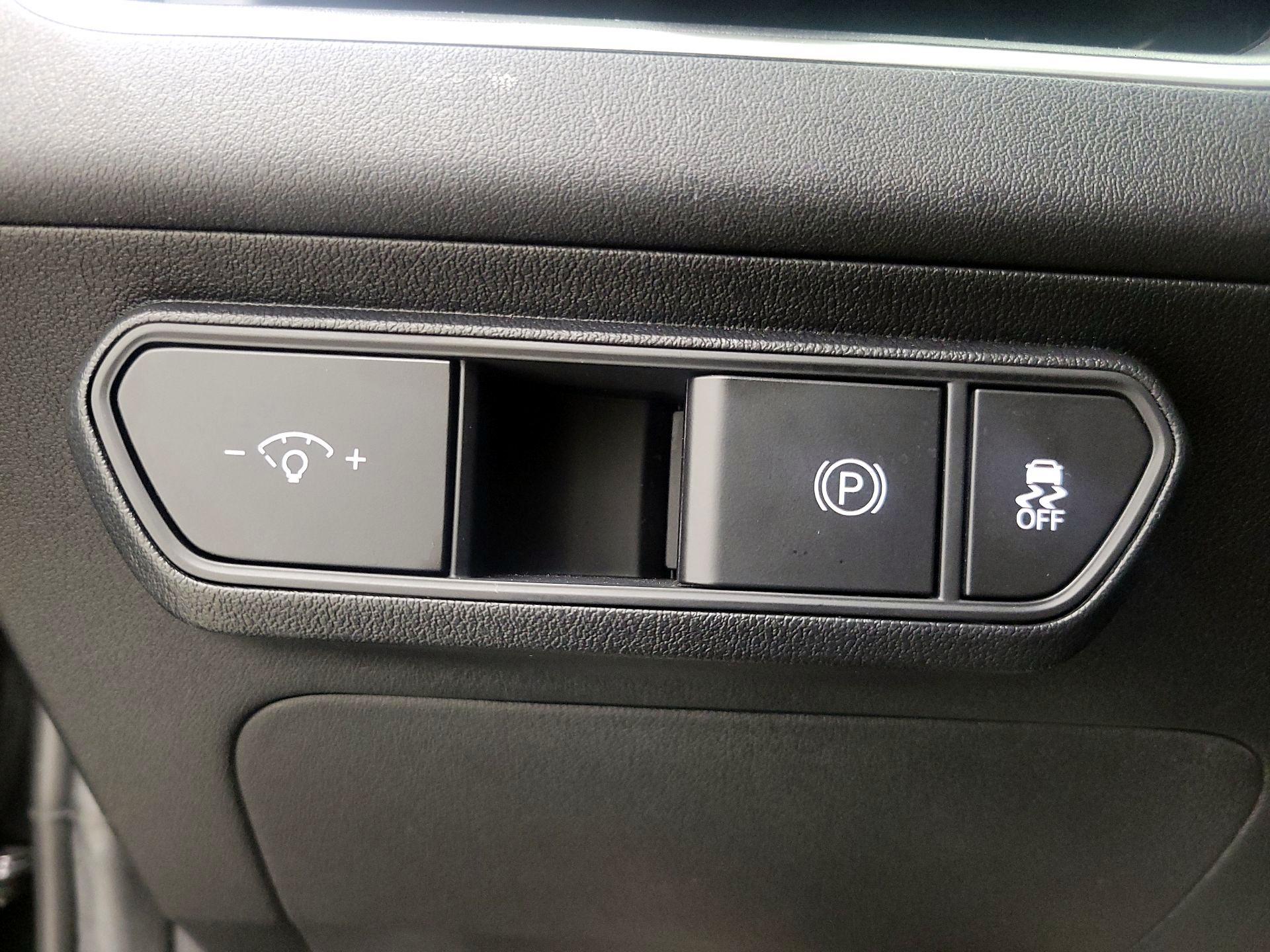 Thumbnail: 2025 Kia K4 - 13