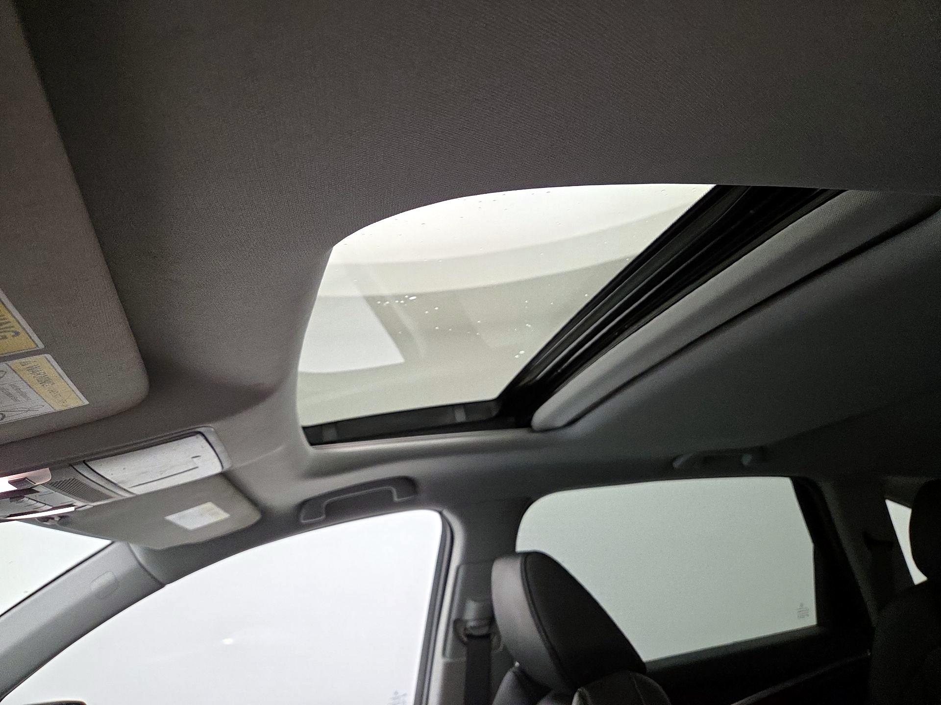 Thumbnail: 2020 Acura MDX - 18