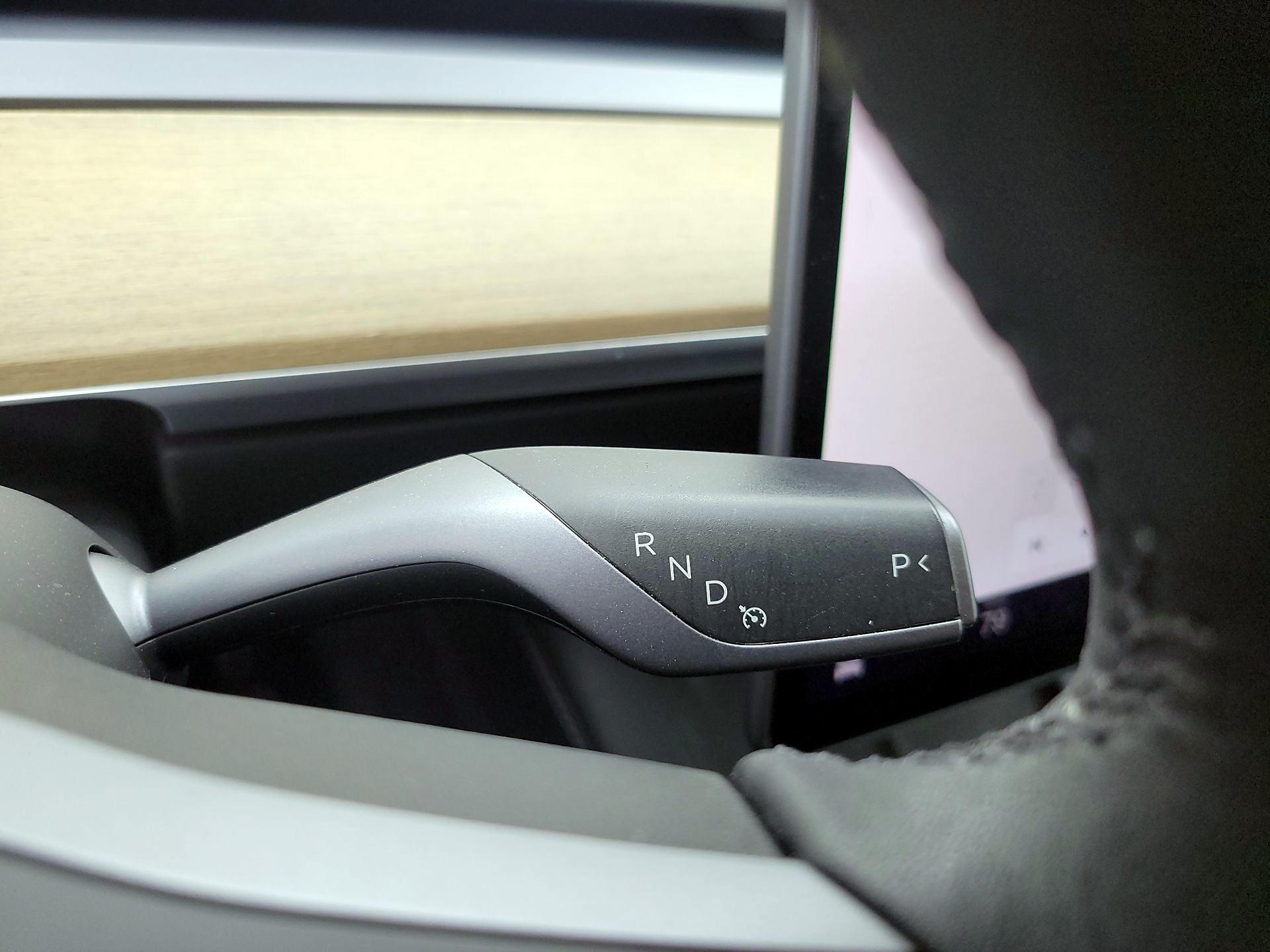 Thumbnail: 2022 Tesla Model Y - 17